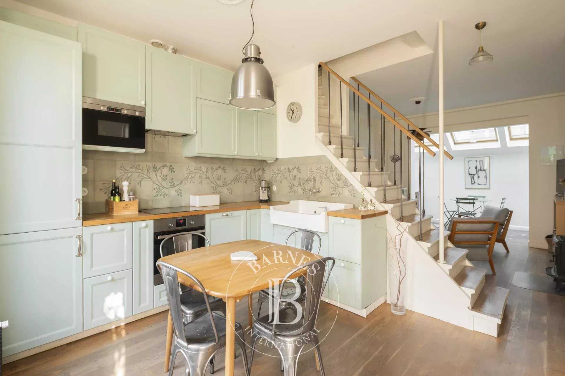 Paris  - House 3 Bedrooms