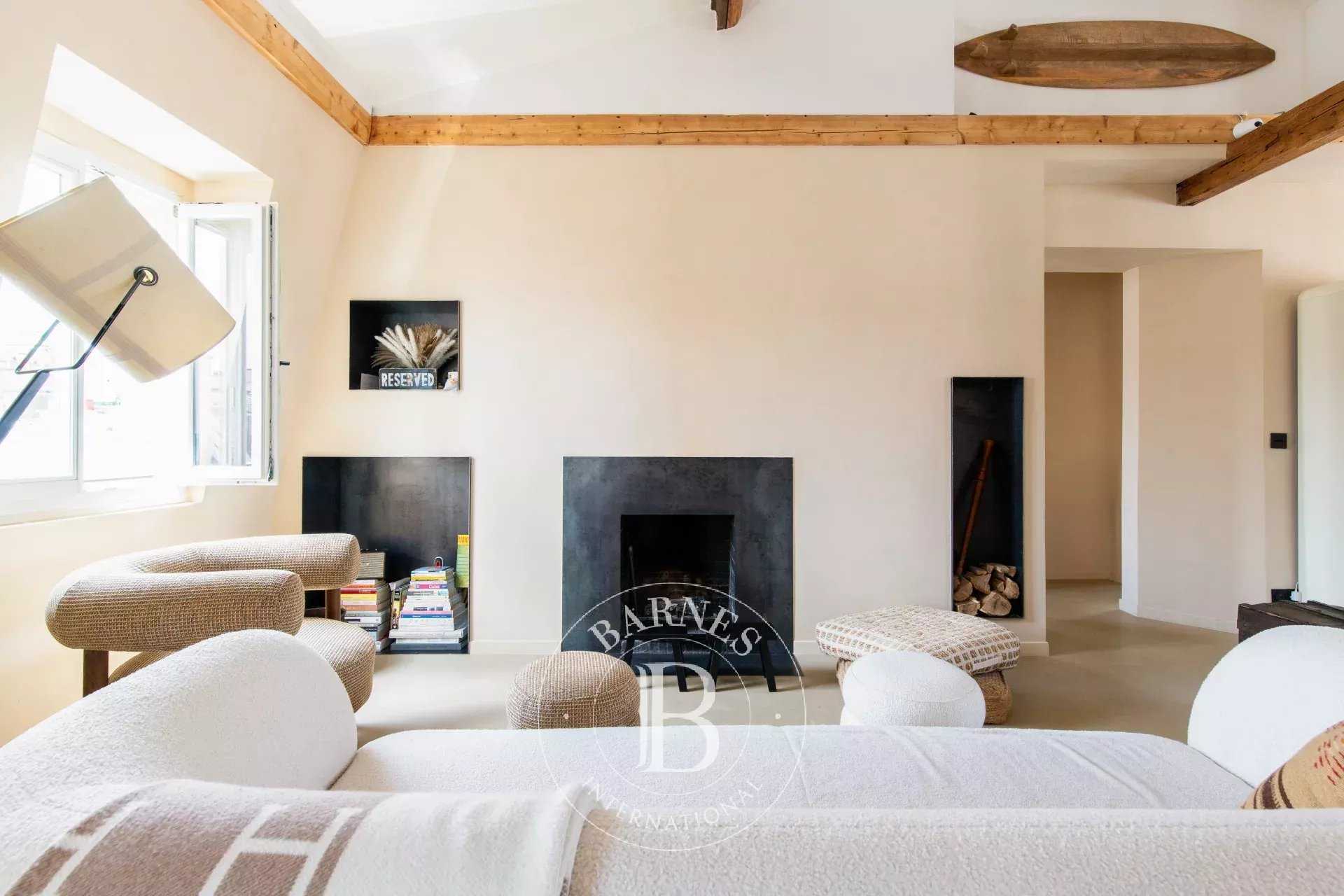 Paris  - Apartment 2 Bedrooms