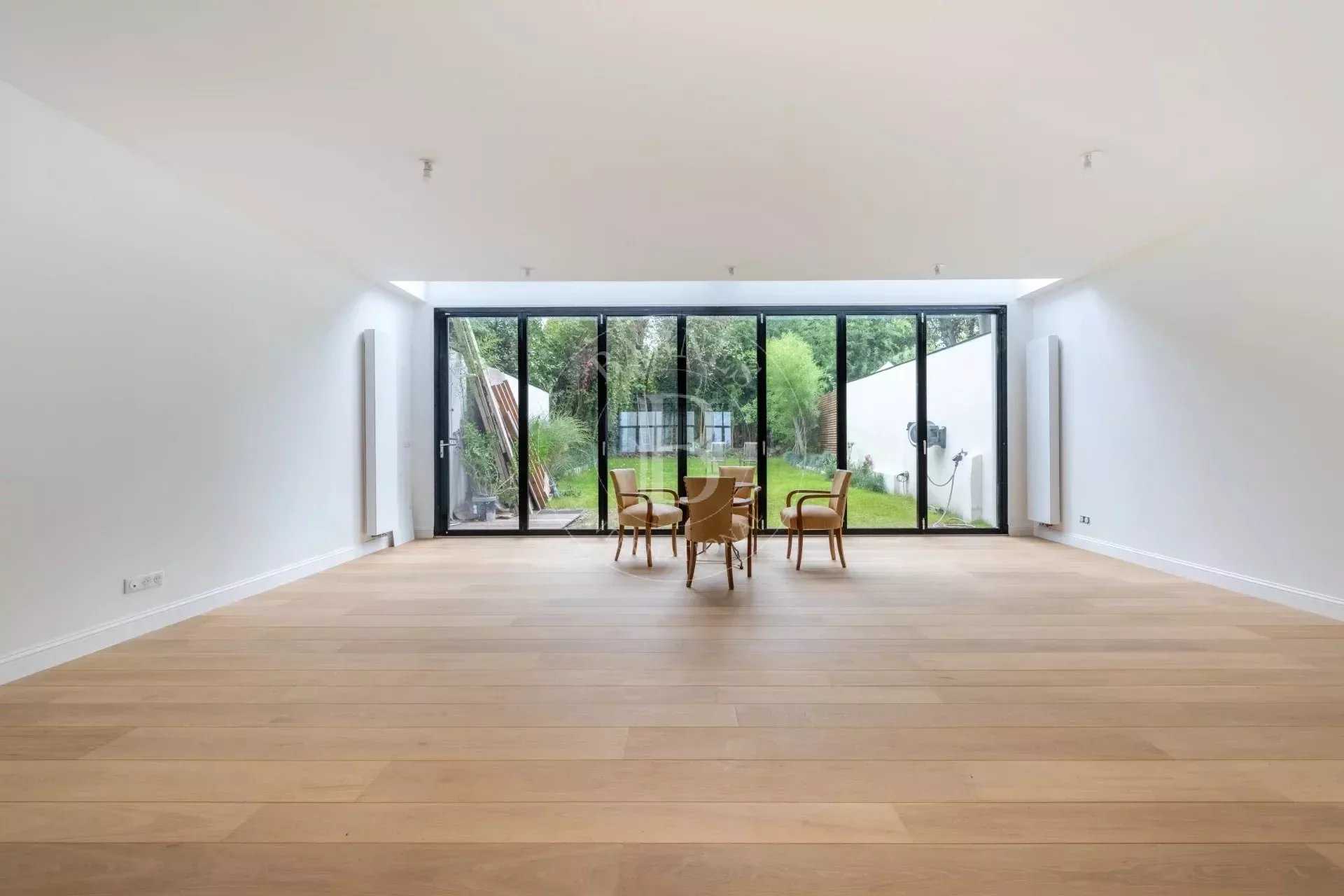 Montreuil  - Duplex 5 Pi&egrave;ces 4 Chambres