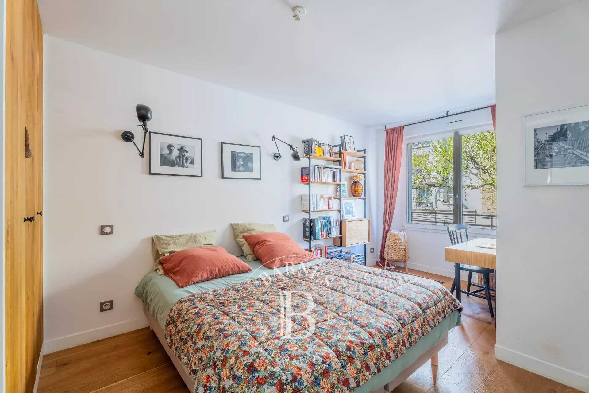 Montreuil  - Apartment 3 Bedrooms