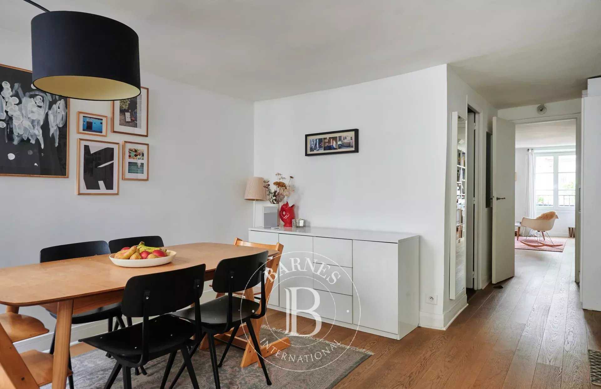 Paris  - Apartment 3 Bedrooms