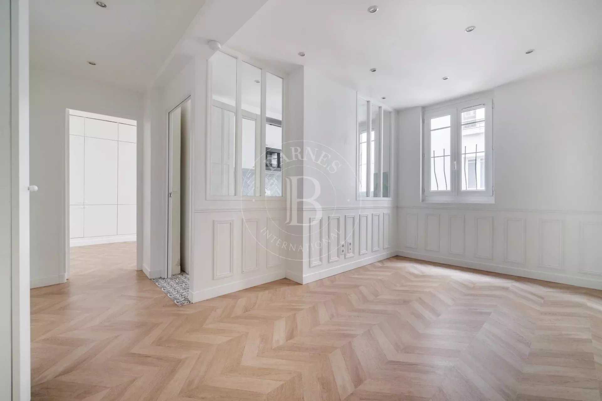 Paris  - Appartement 4 Pièces 3 Chambres