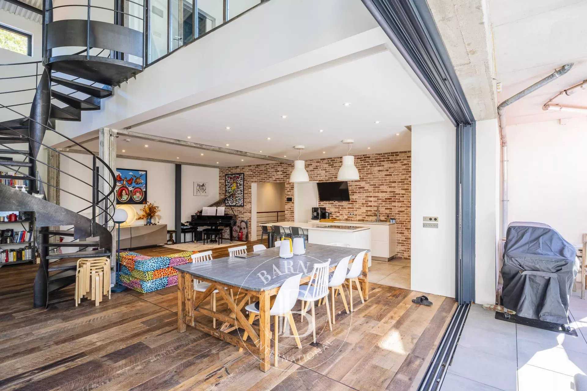 Montreuil  - Loft 6 Bedrooms