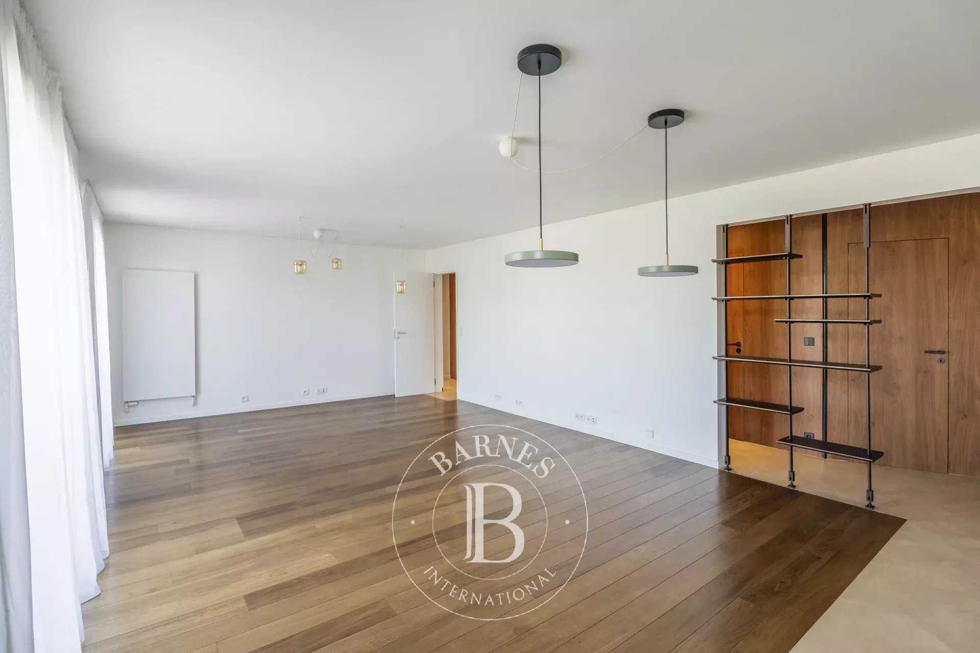 Paris  - Apartment 2 Bedrooms