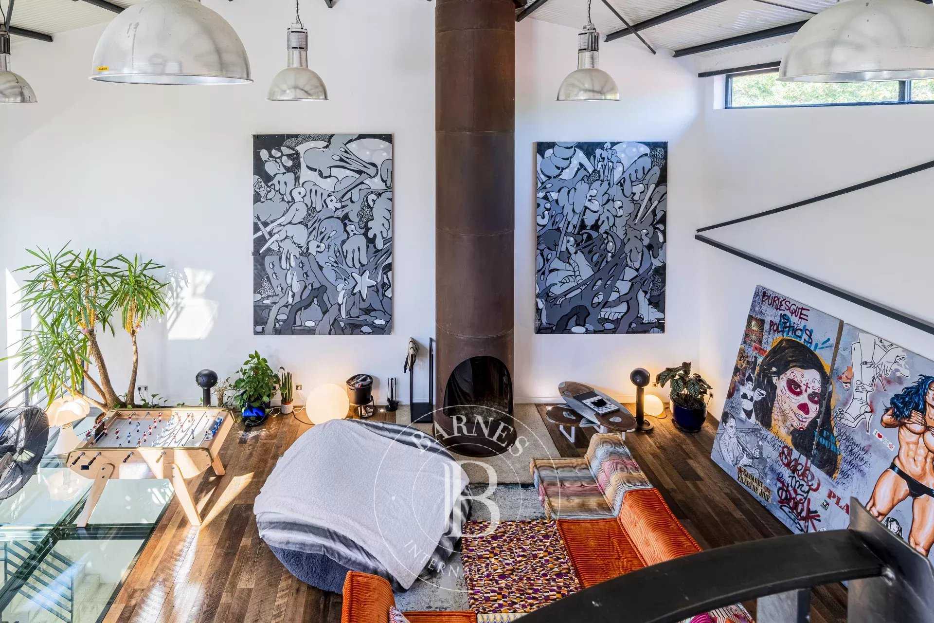 Montreuil  - Loft 6 Bedrooms