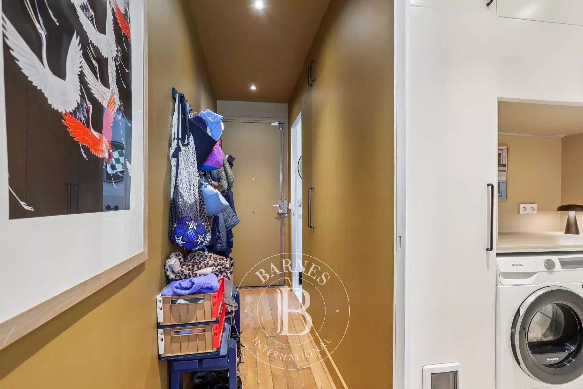 Paris  - Appartement 3 Pièces 2 Chambres