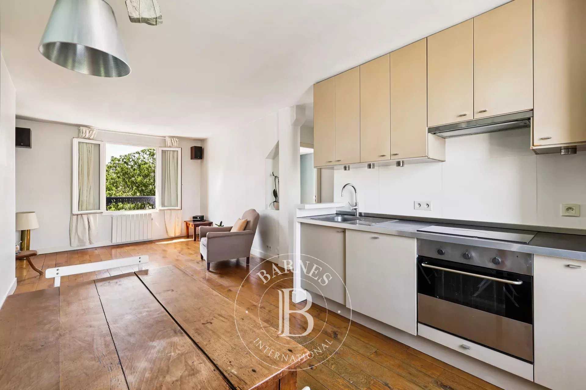 Piso Paris 75010  -  ref 86045425 (picture 2)