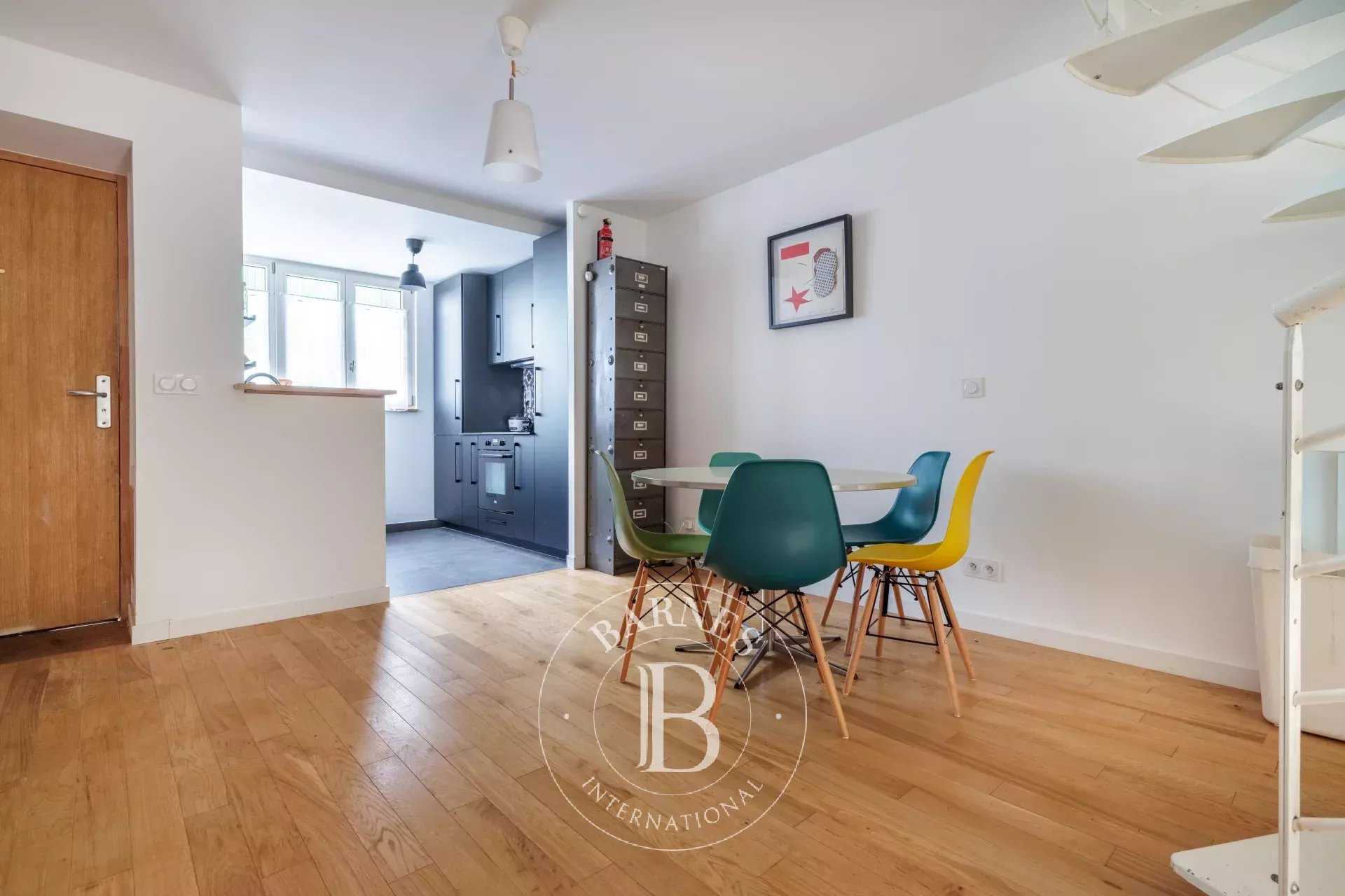 House Bagnolet  -  ref 84812987 (picture 2)