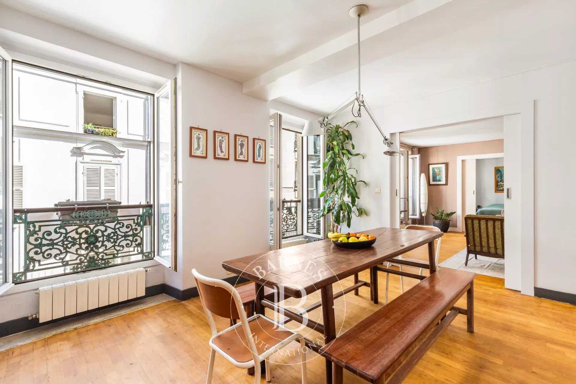 Appartement Paris 75010  -  ref 85856299 (picture 1)