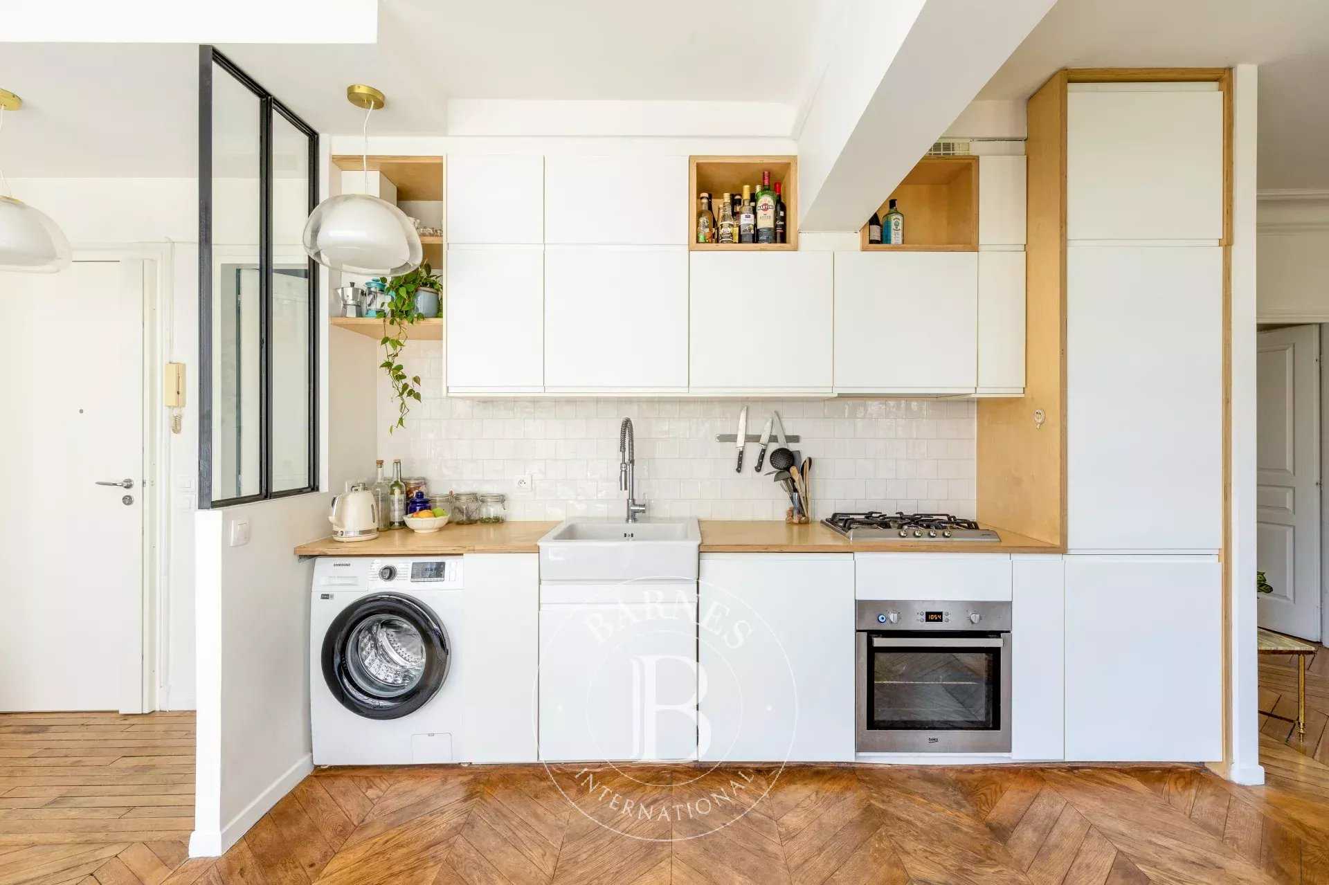 Apartment Paris 75010  -  ref 86806855 (picture 2)