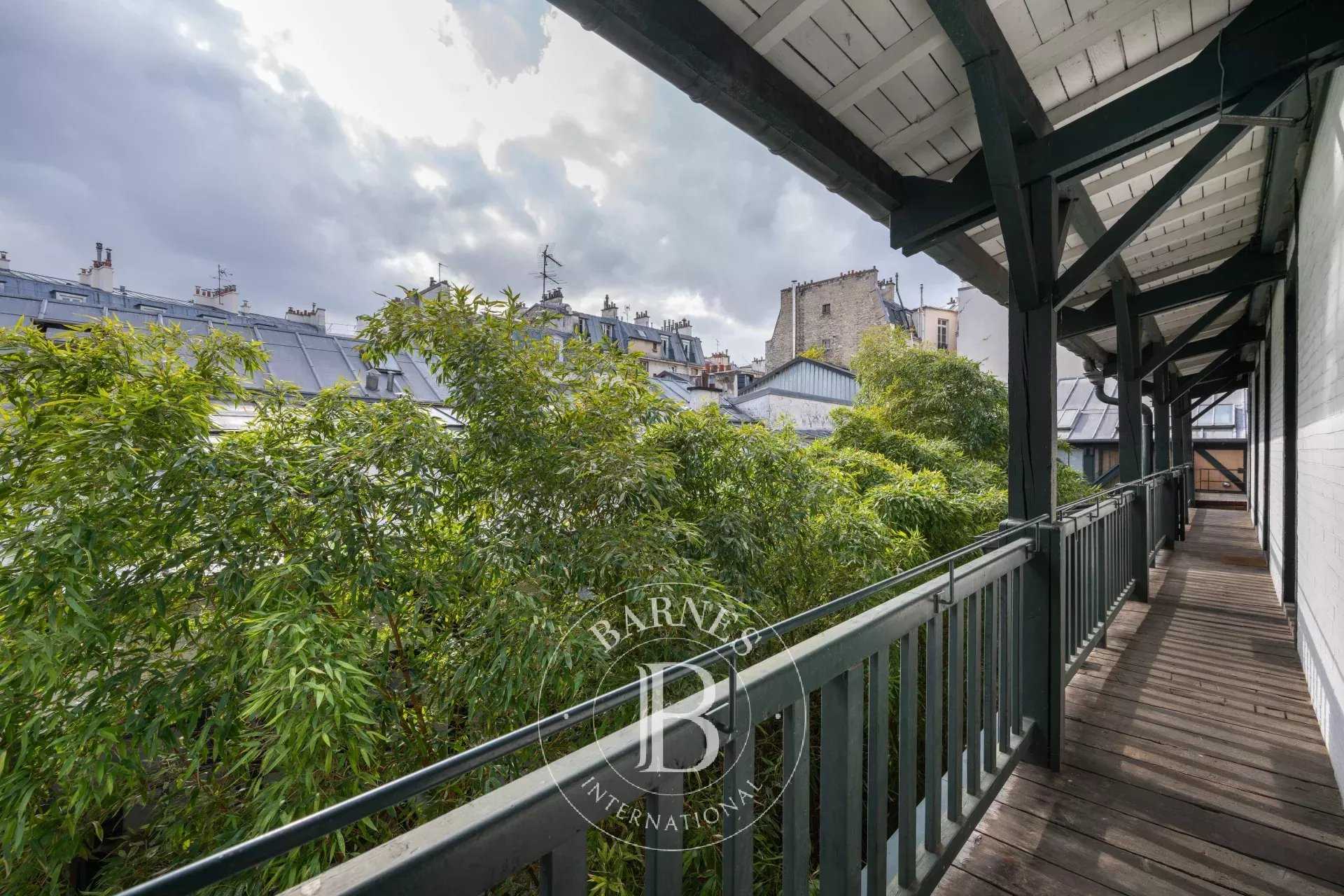 Appartement Paris 75010  -  ref 84468687 (picture 2)