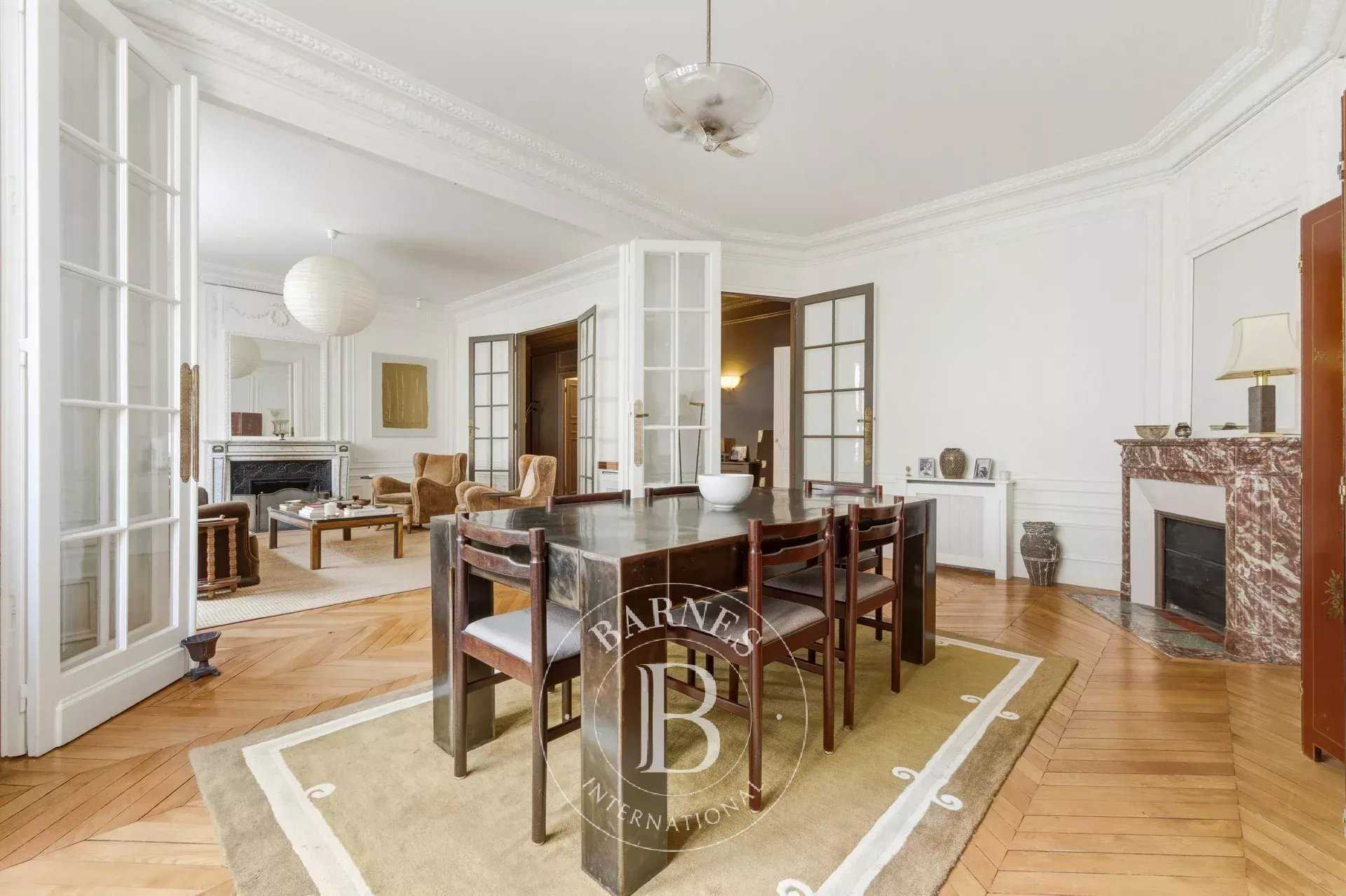 Appartement Paris 75010  -  ref 87056105 (picture 2)