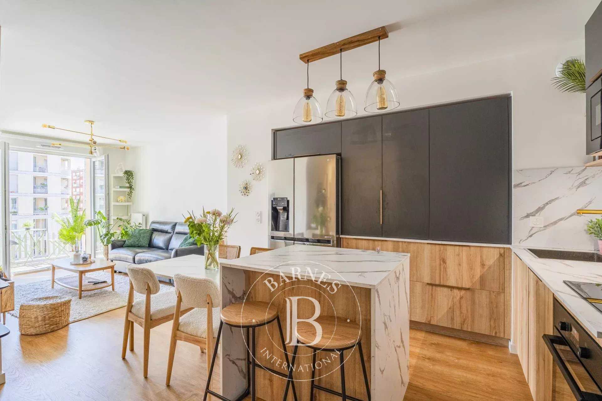 Apartment Saint-Ouen-sur-Seine  -  ref 86102618 (picture 1)