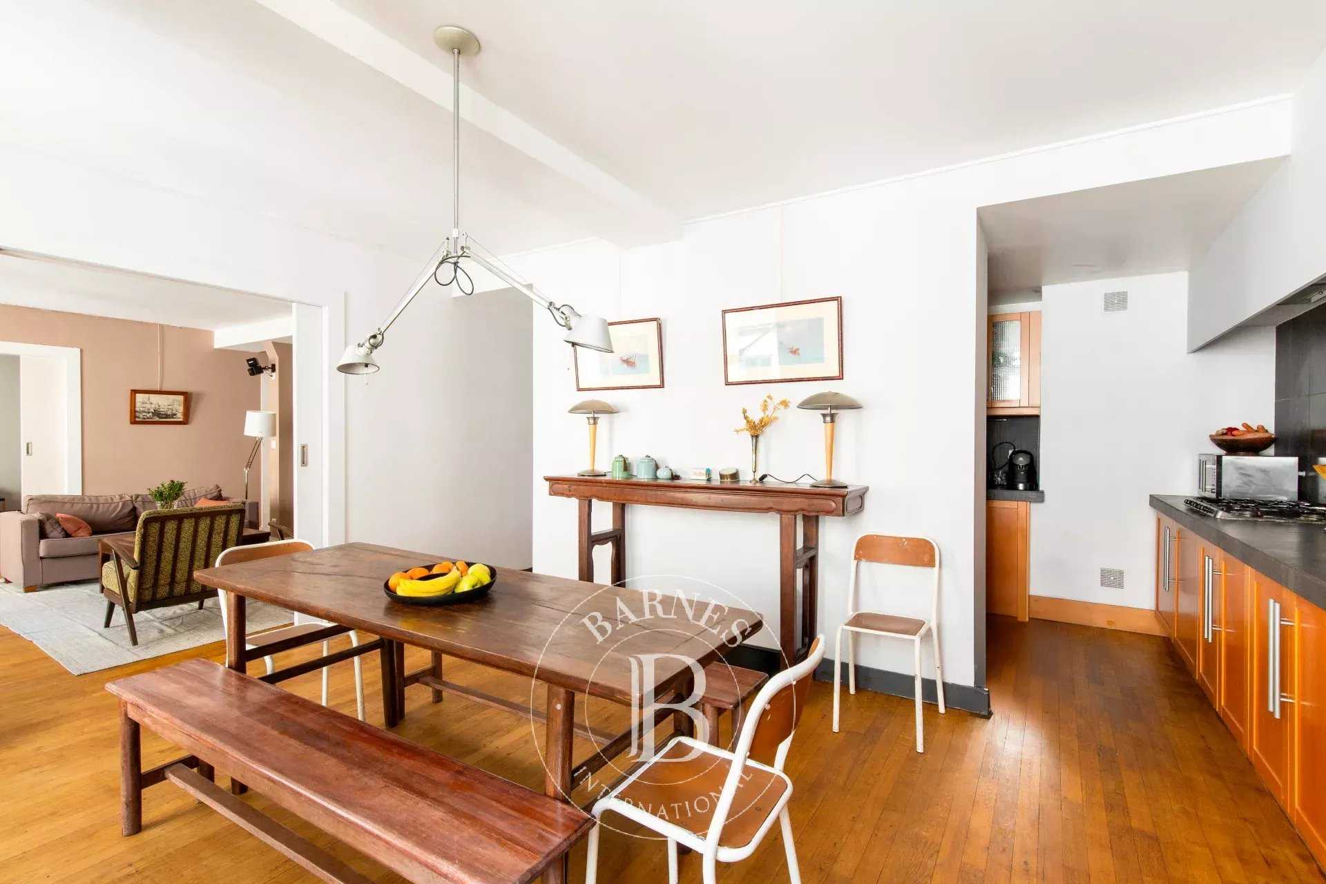 Paris  - Apartment 4 Bedrooms