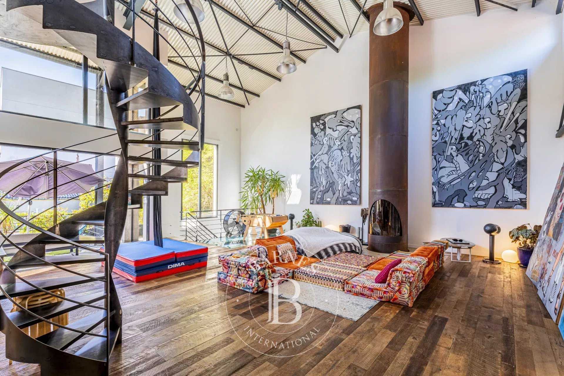 Montreuil  - Loft 6 Bedrooms