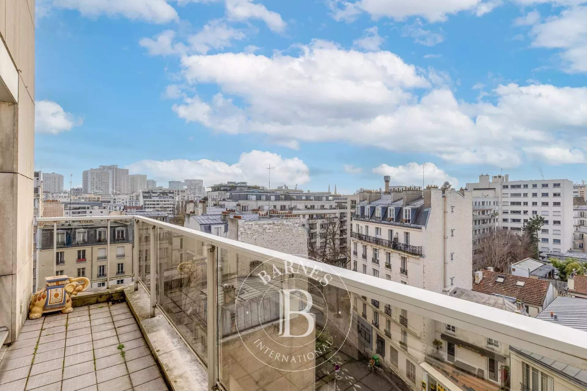 Paris  - Apartment 2 Bedrooms - picture 12