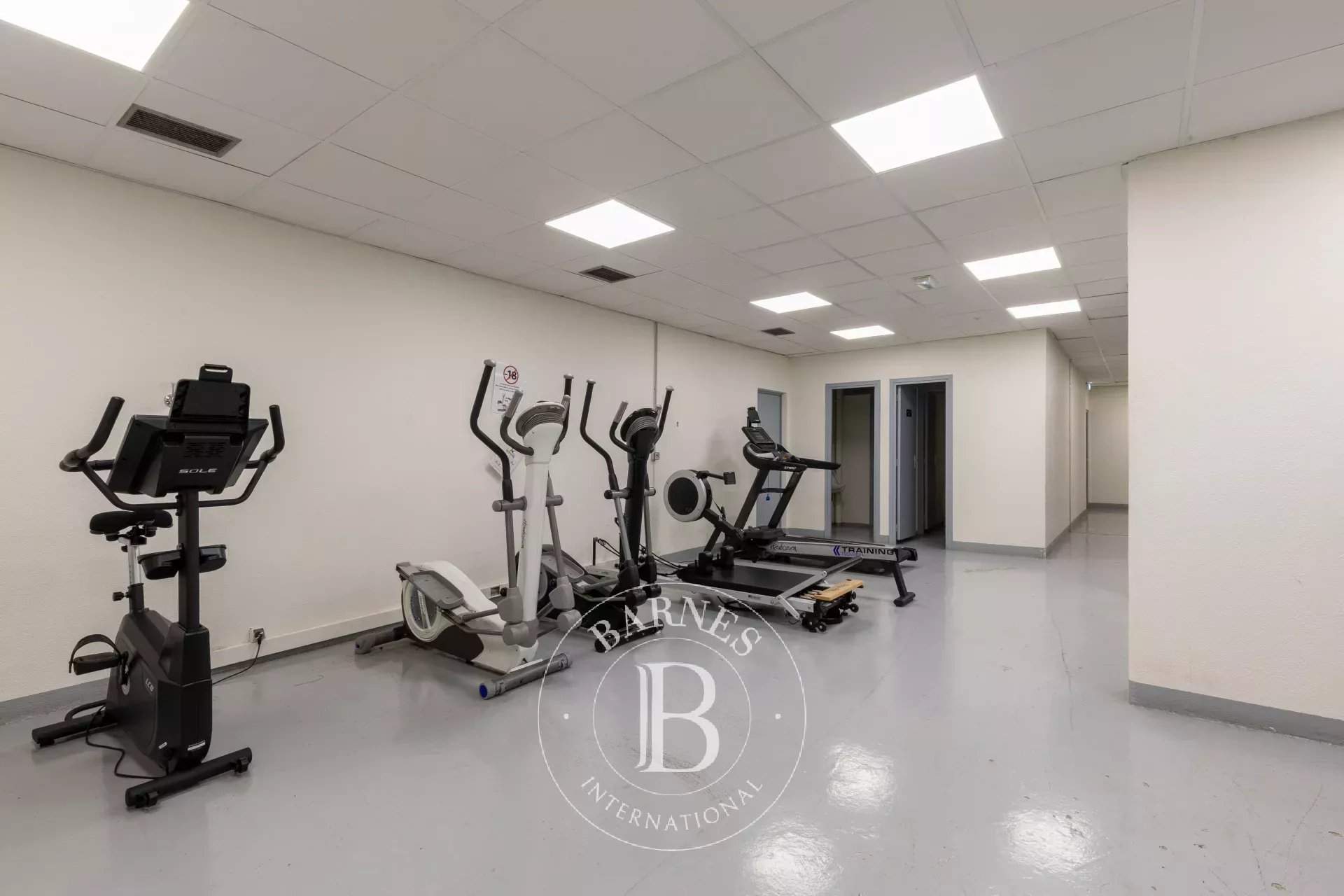 Paris  - Apartment 2 Bedrooms - picture 11