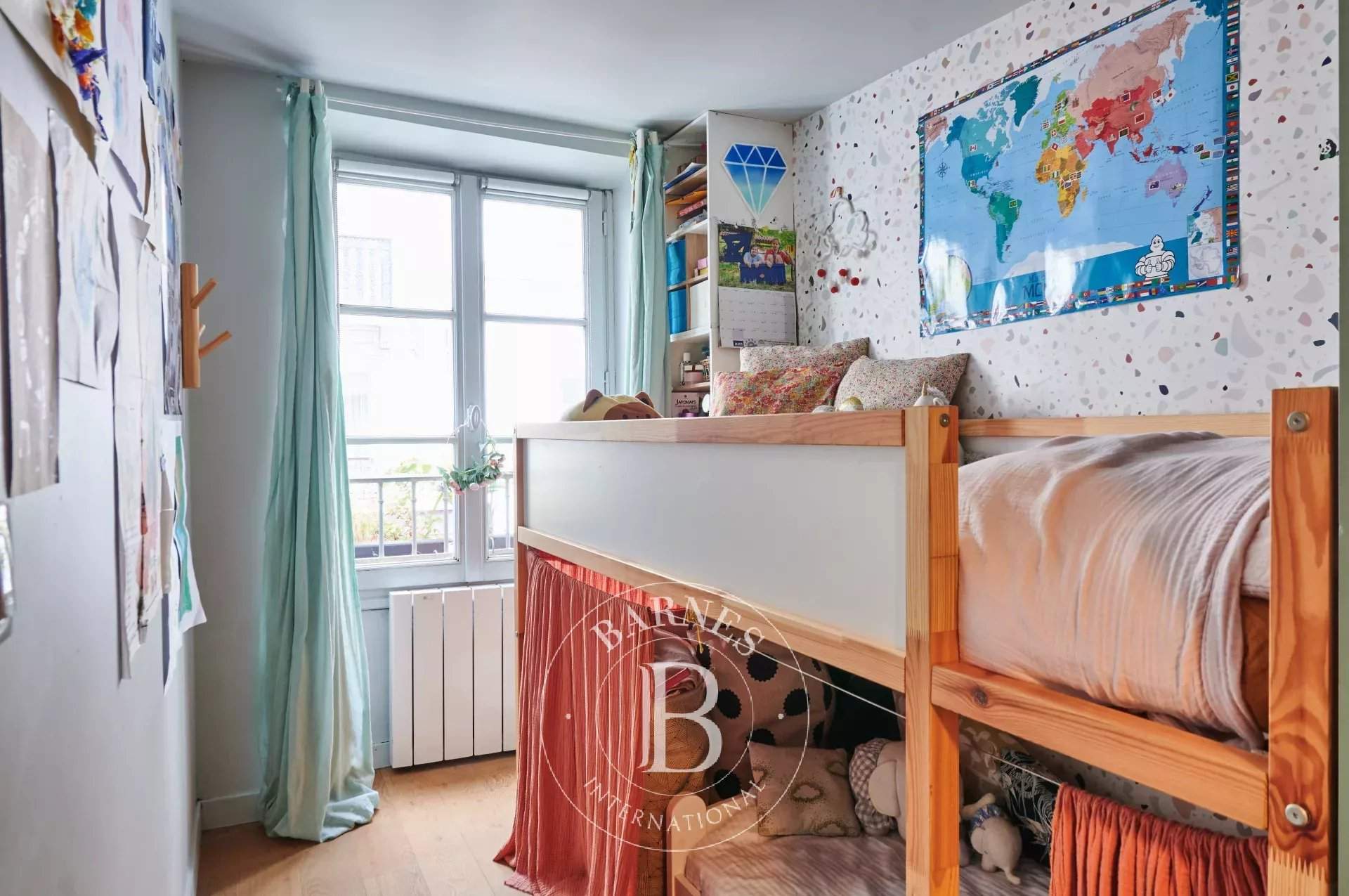 Paris  - Apartment 3 Bedrooms - picture 13