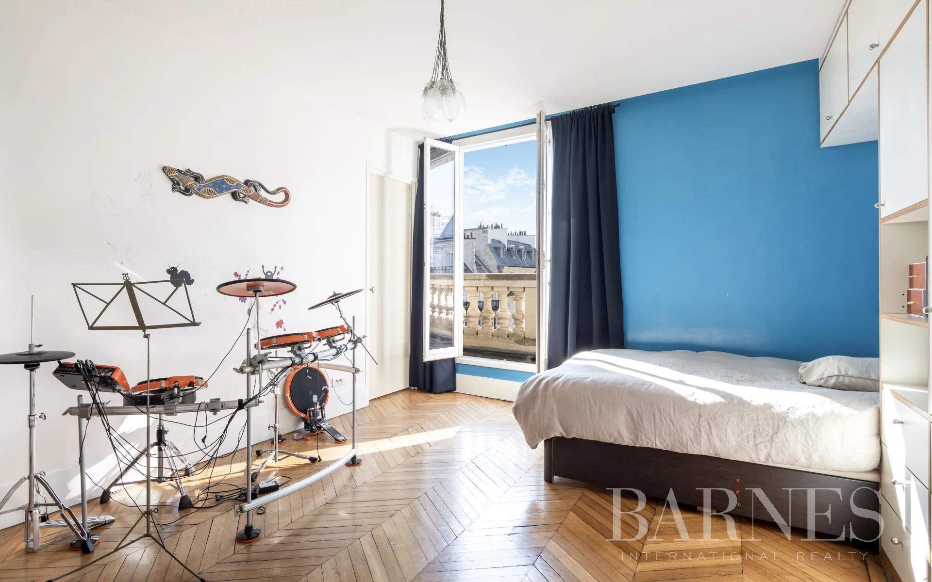 Paris  - Apartment 3 Bedrooms - picture 10