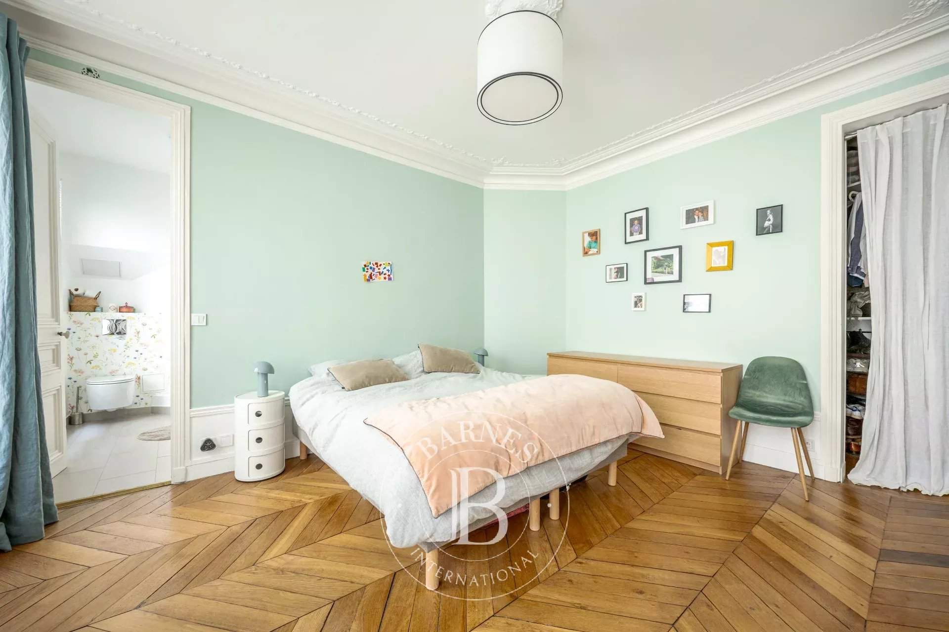 Paris  - Appartement 4 Pi&egrave;ces 3 Chambres - picture 7