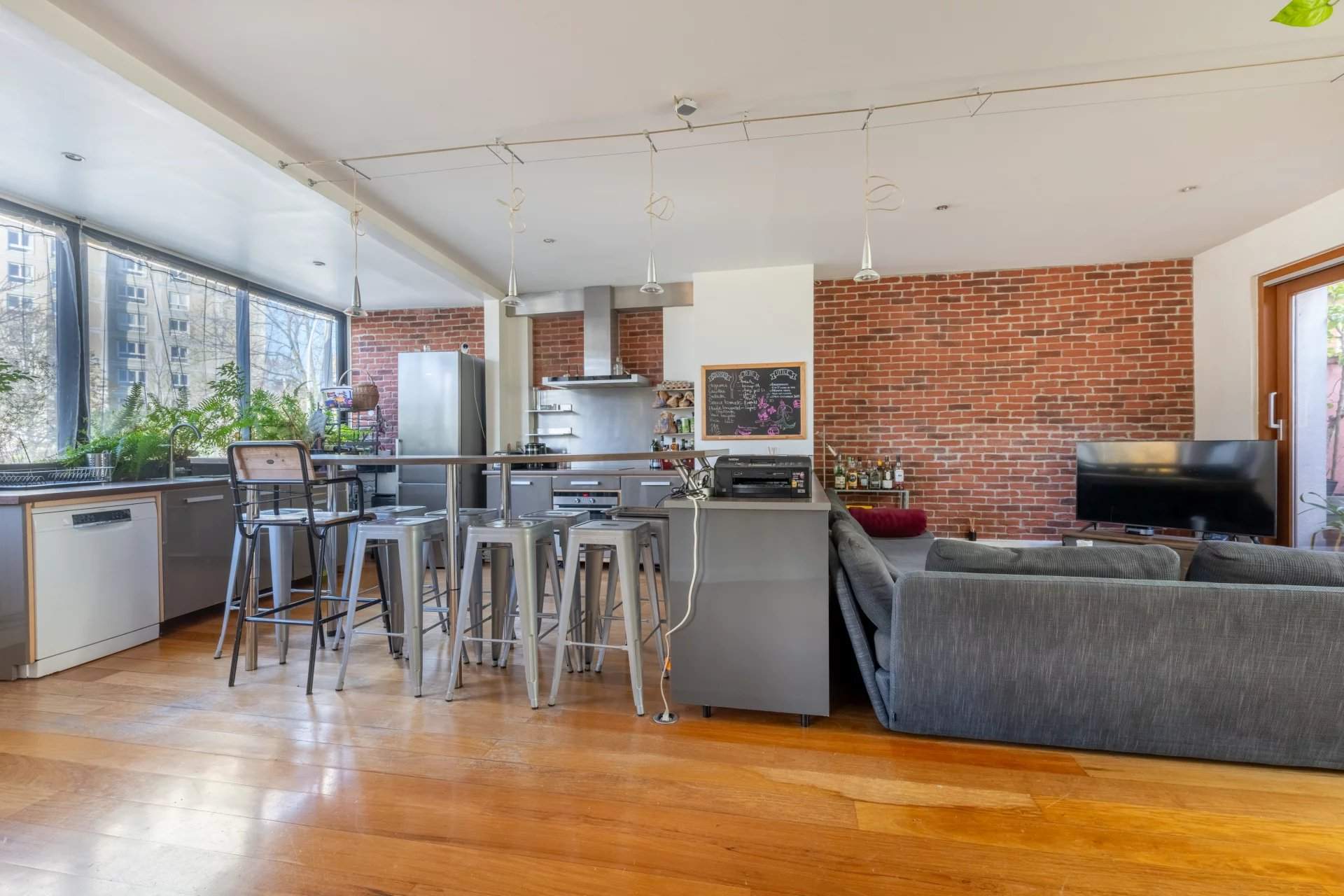 Bagnolet  - House 5 Bedrooms - picture 2