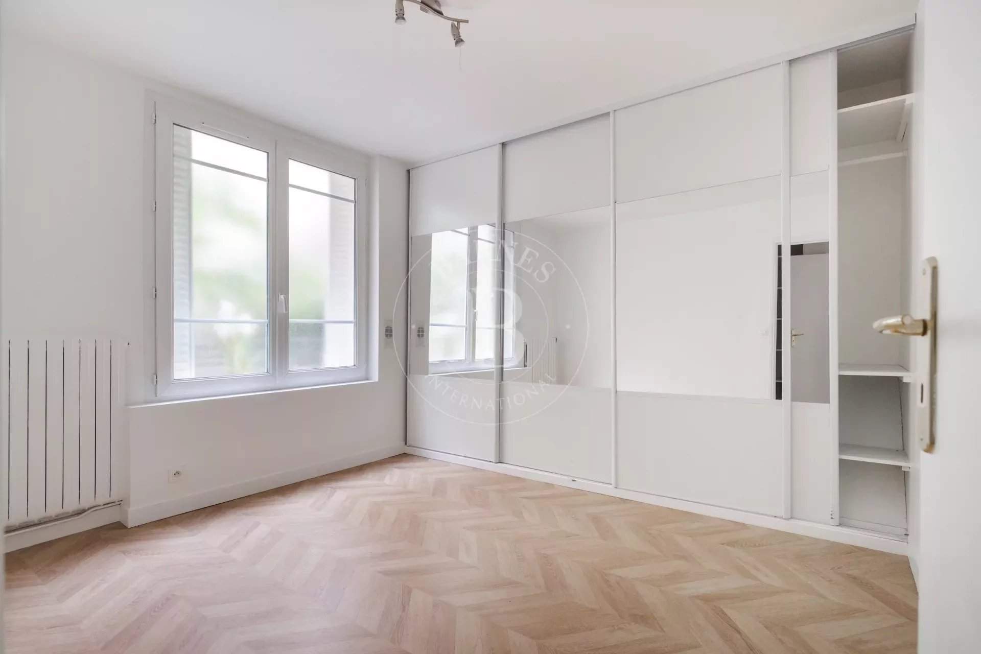 Paris  - Appartement 4 Pièces 3 Chambres - picture 8