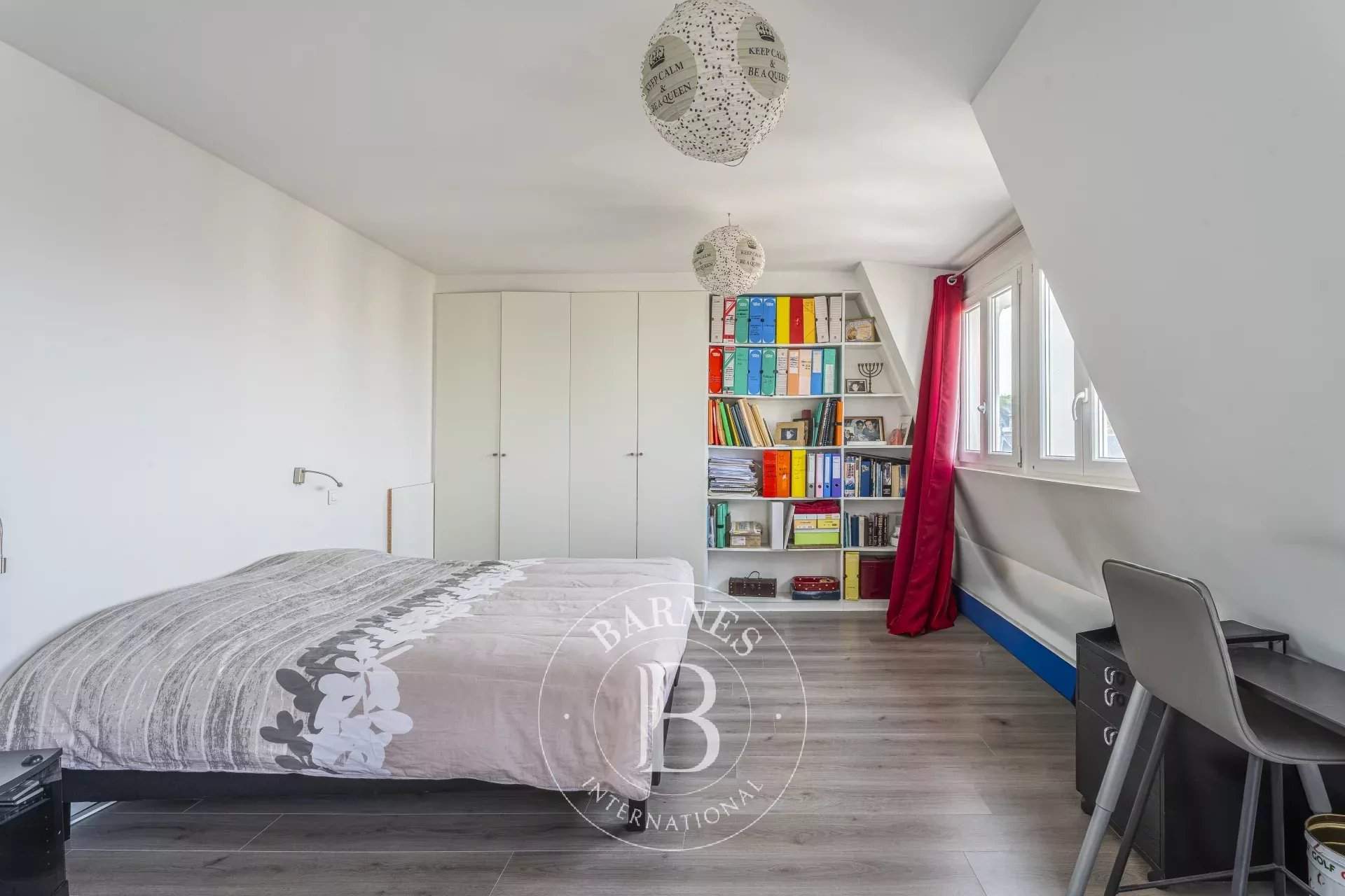 Paris  - Apartment 4 Bedrooms - picture 13