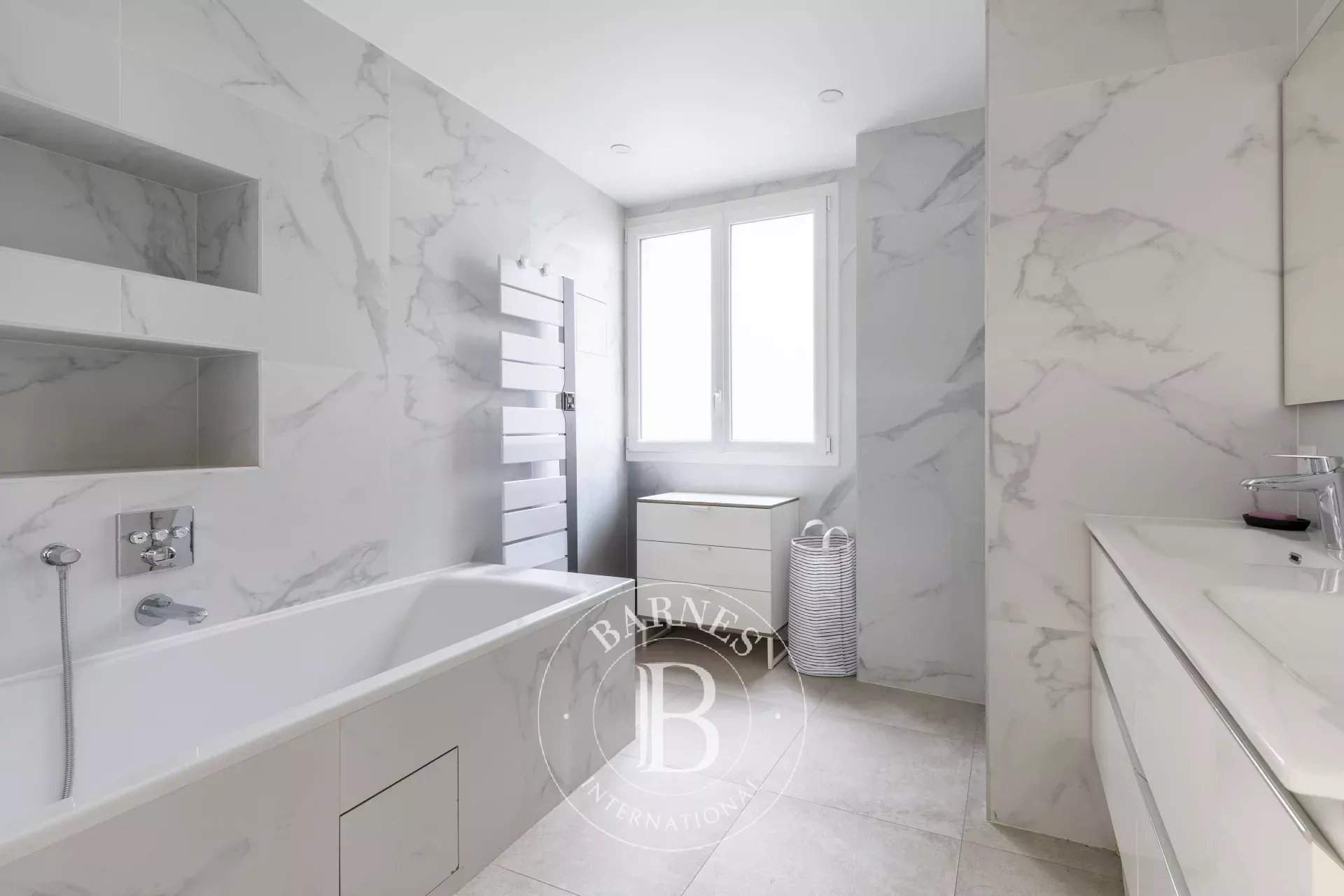 Paris  - Appartement 5 Pièces 3 Chambres - picture 11
