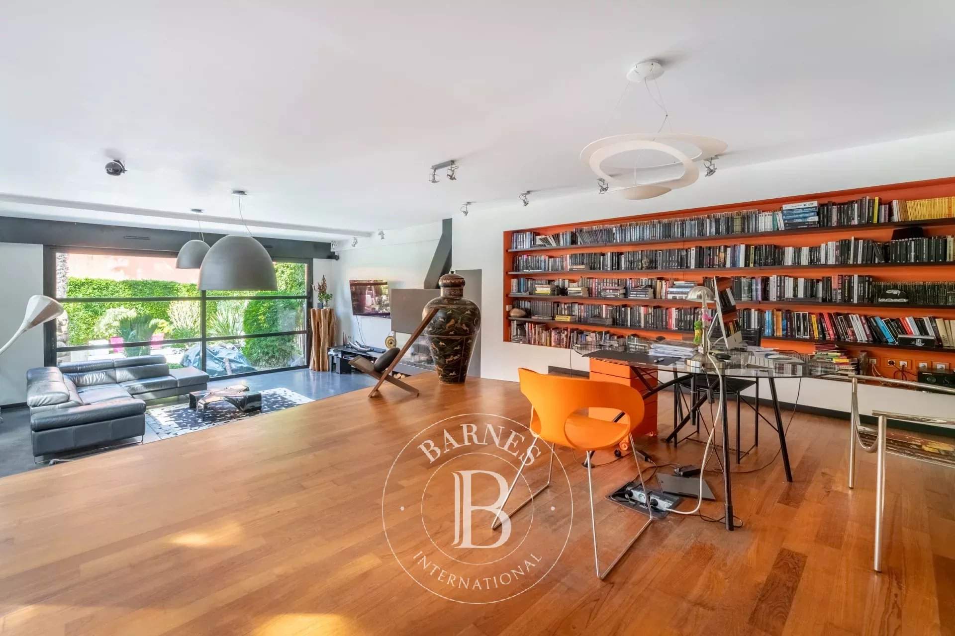 Montreuil  - Loft 3 Bedrooms - picture 12