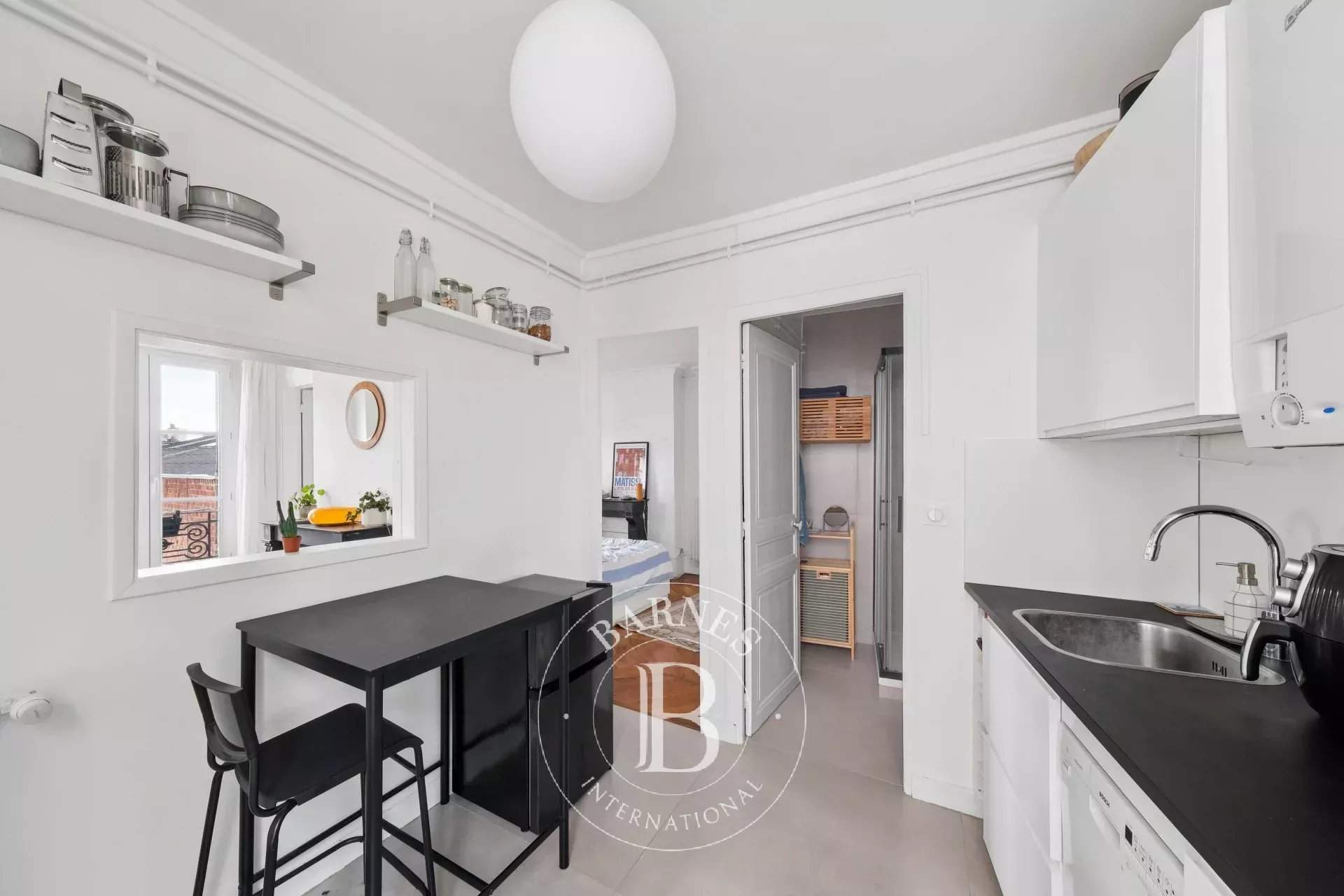 Paris  - Apartment 2 Bedrooms - picture 5