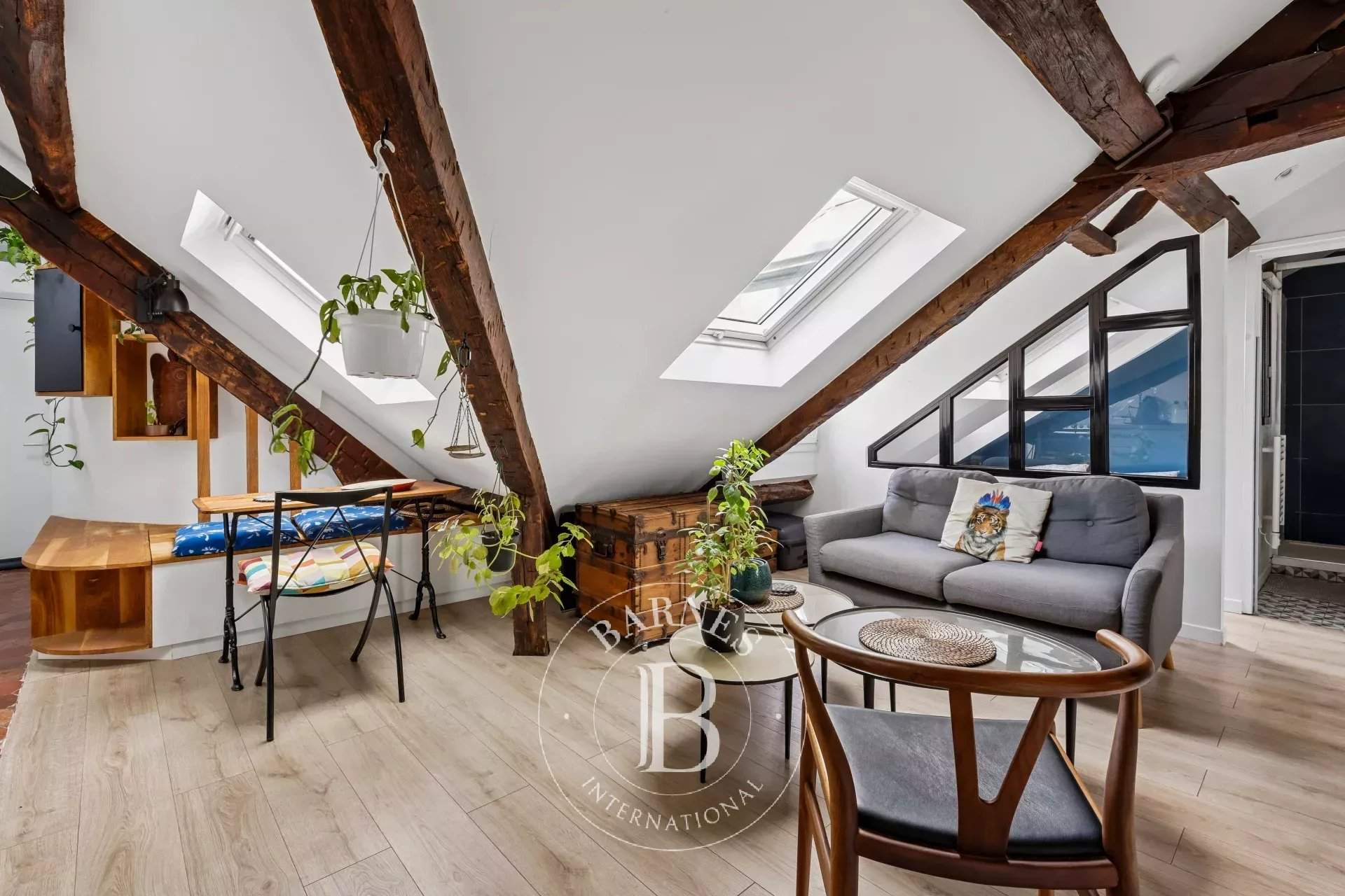 Paris  - Appartement 2 Pi&egrave;ces, 1 Chambre - picture 2