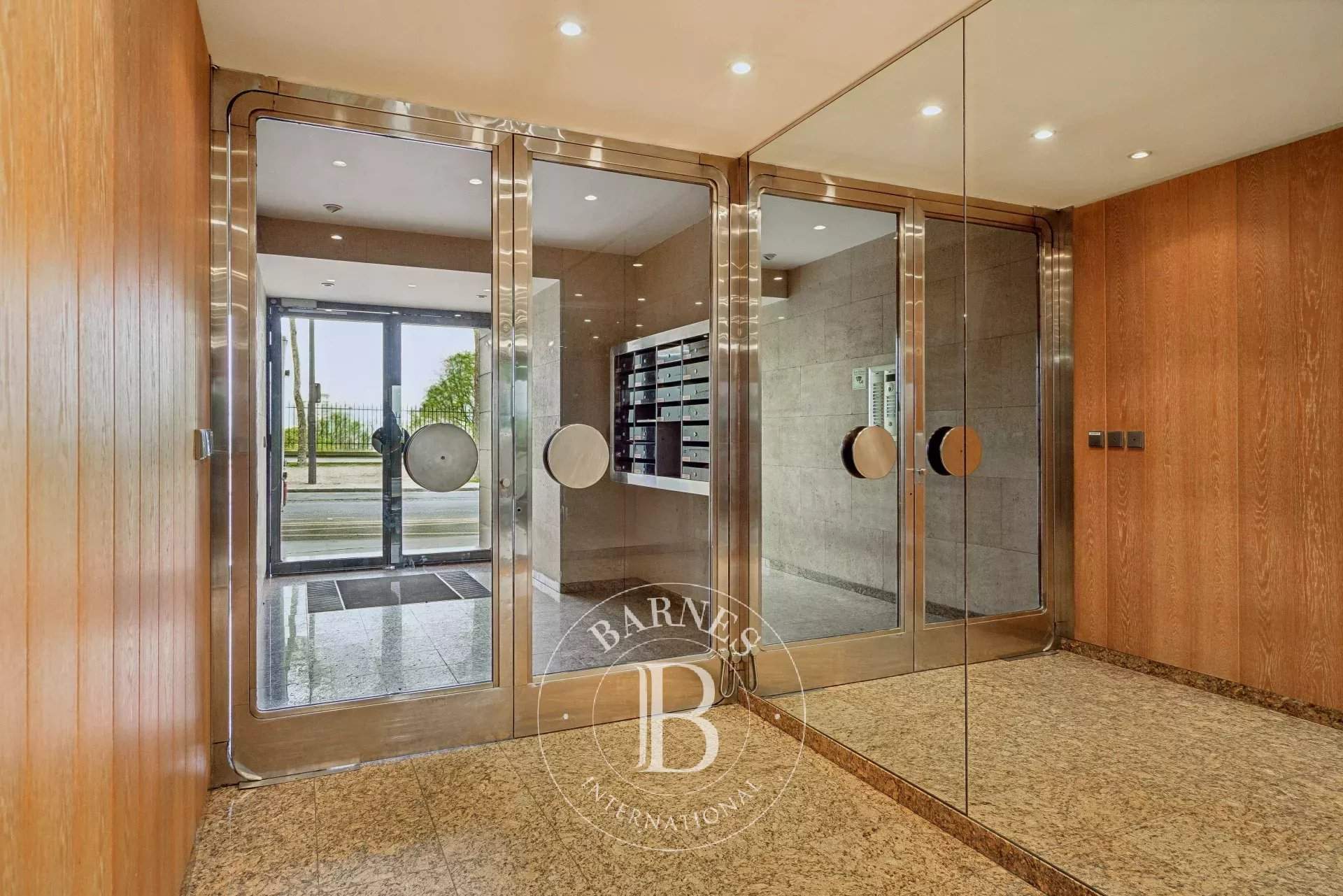 Paris  - Appartement 2 Pi&egrave;ces, 1 Chambre - picture 9