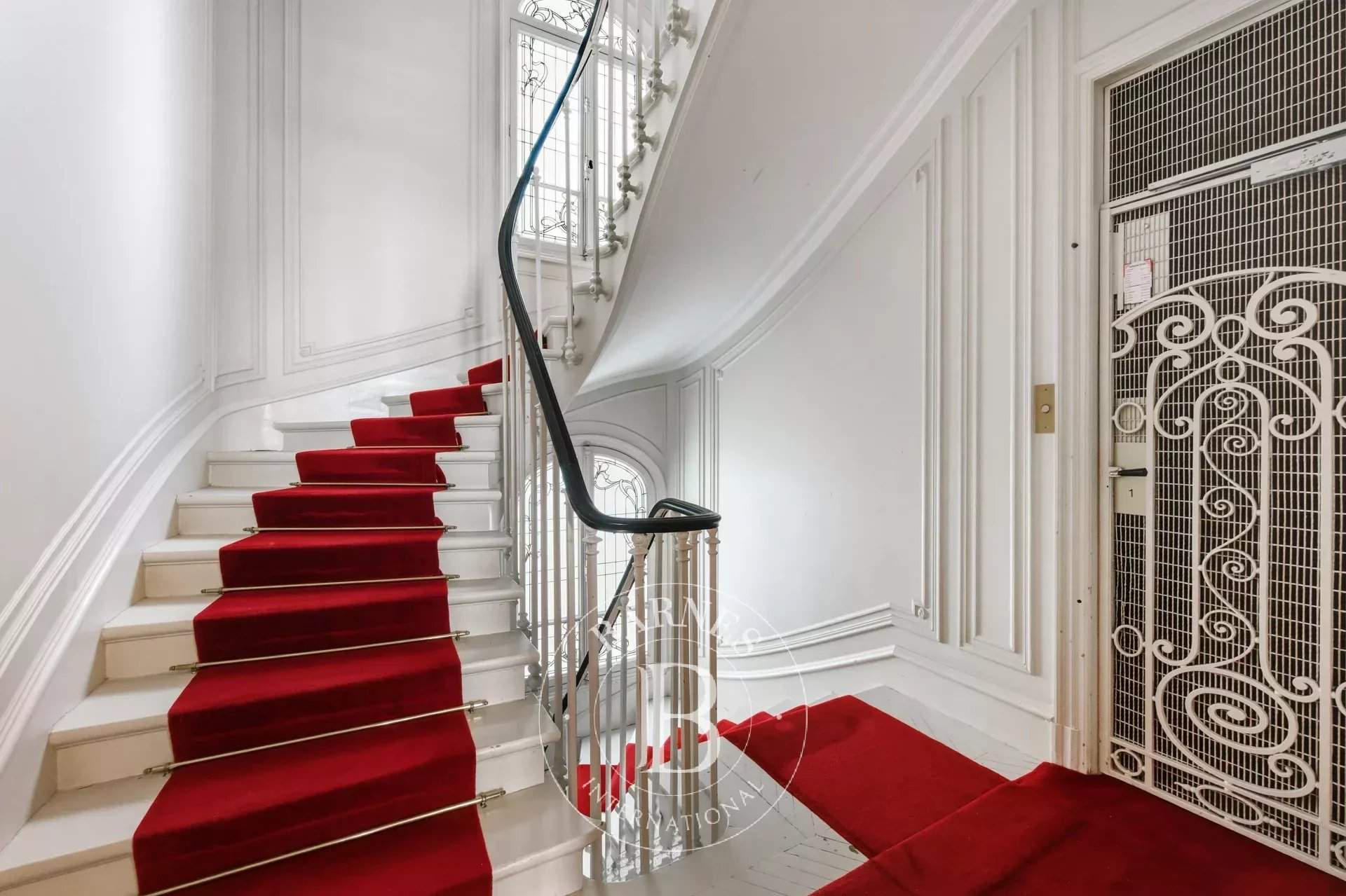 Paris  - Appartement 5 Pi&egrave;ces 3 Chambres - picture 11