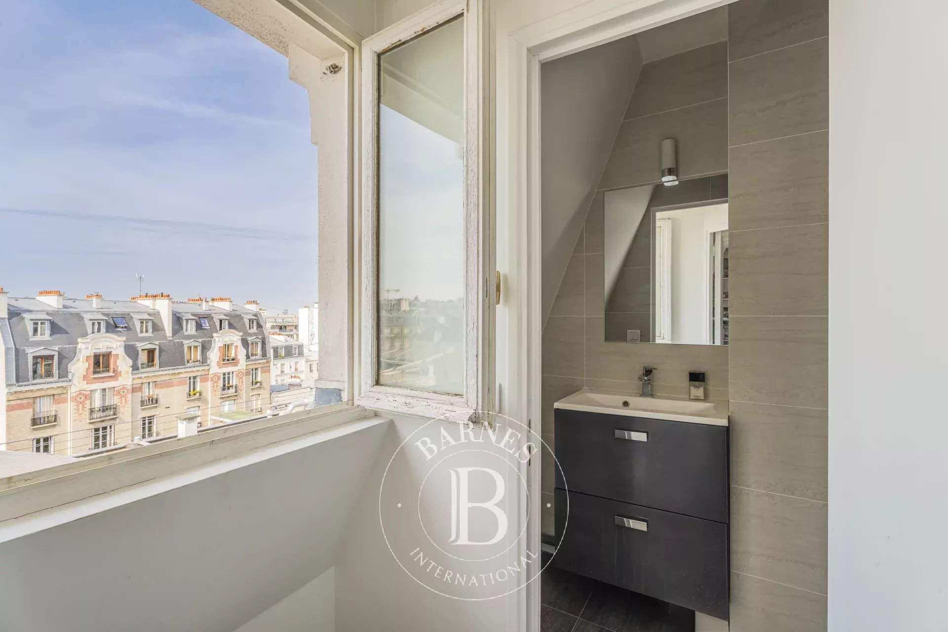 Paris  - Apartment 4 Bedrooms - picture 14