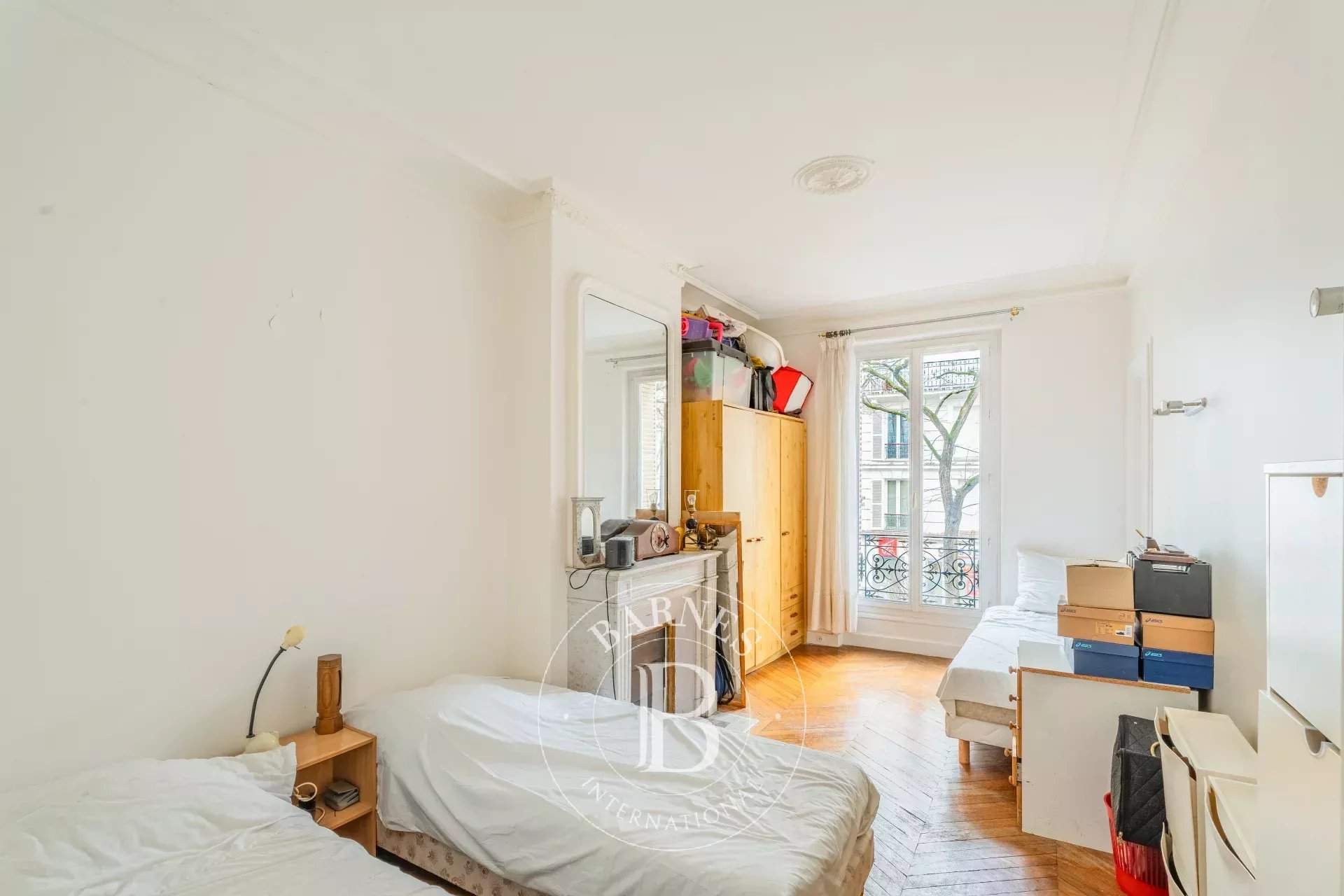 Paris  - Apartment 3 Bedrooms - picture 8