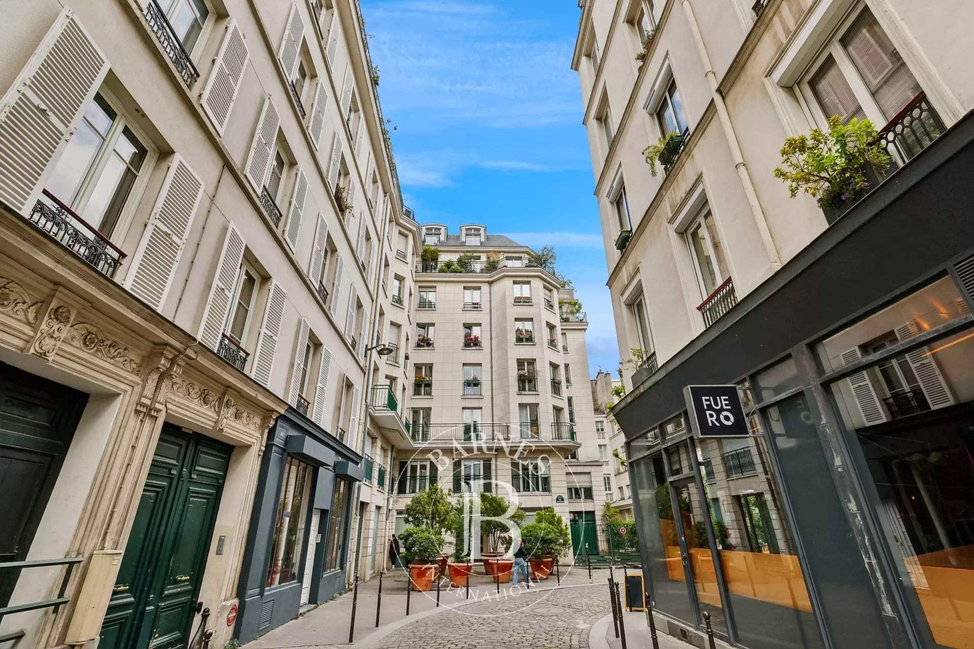 Paris  - Apartment  - picture 11