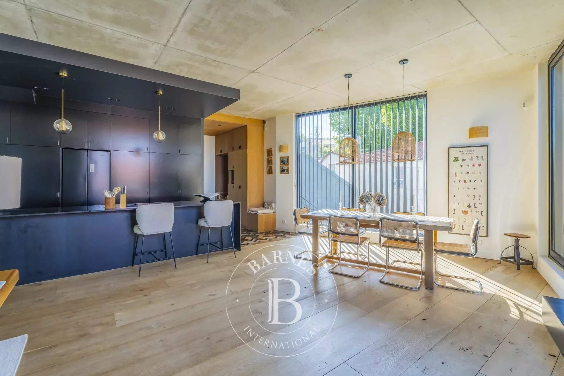 Les Lilas  - Duplex 4 Bedrooms - picture 4