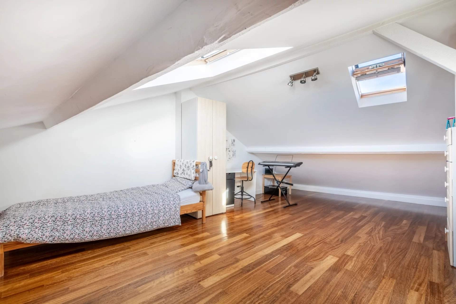 Bagnolet  - House 5 Bedrooms - picture 16