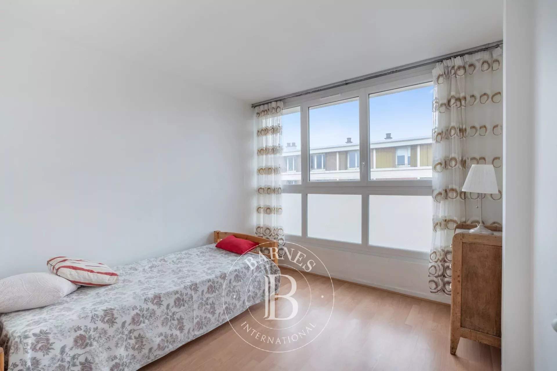 Romainville  - Apartment 3 Bedrooms - picture 6