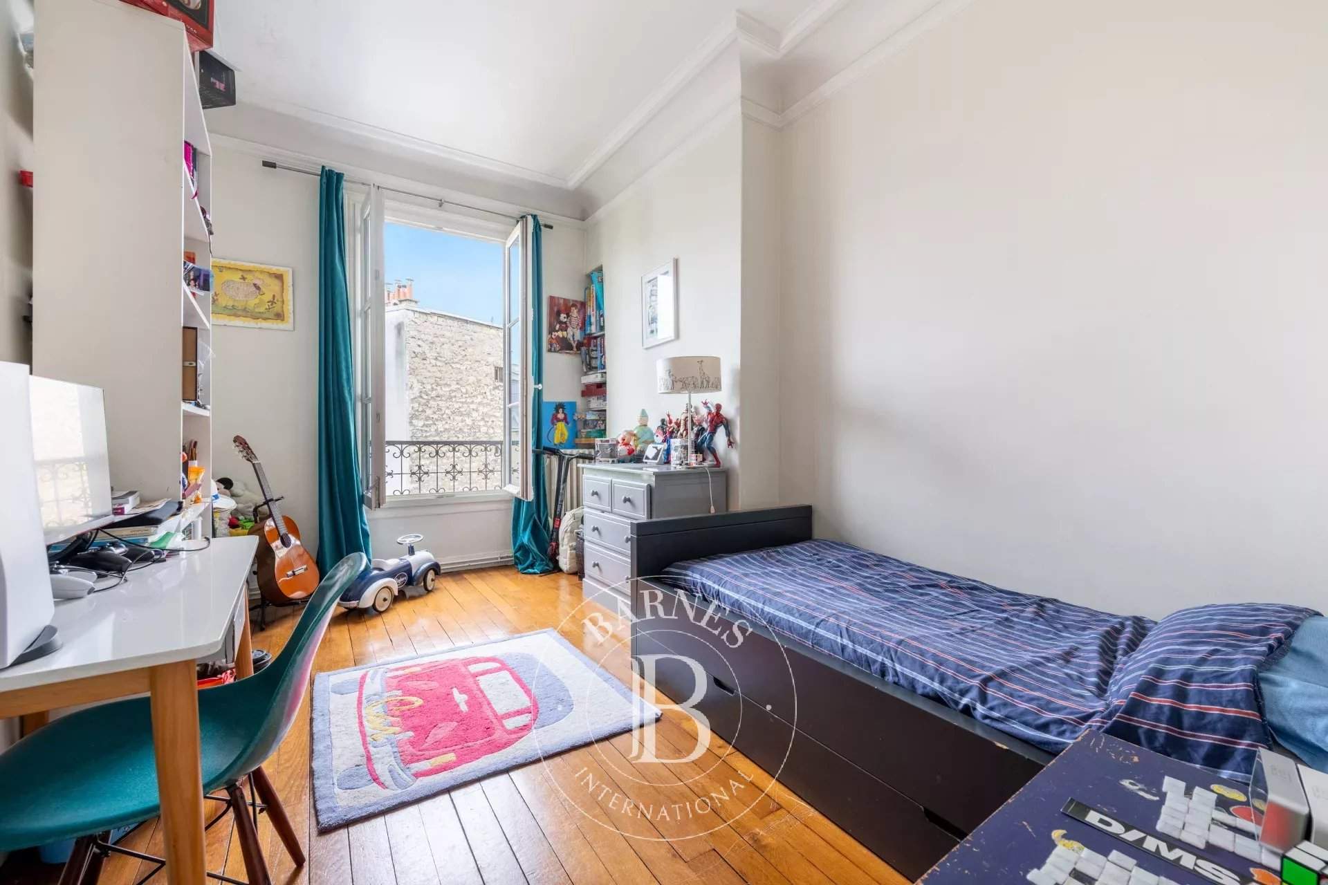 Paris  - Apartment 3 Bedrooms - picture 11