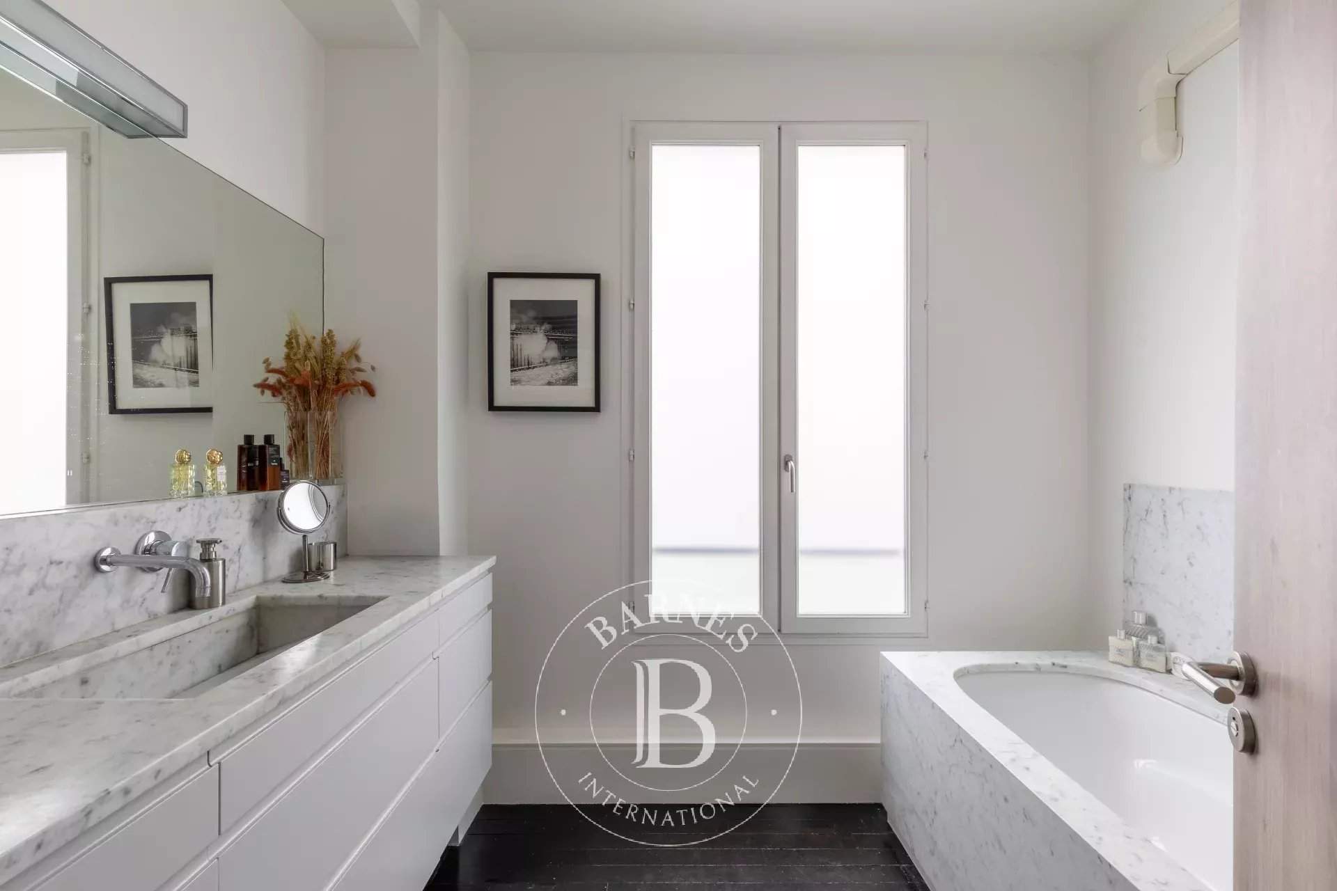 Paris  - Appartement 6 Pièces 3 Chambres - picture 11