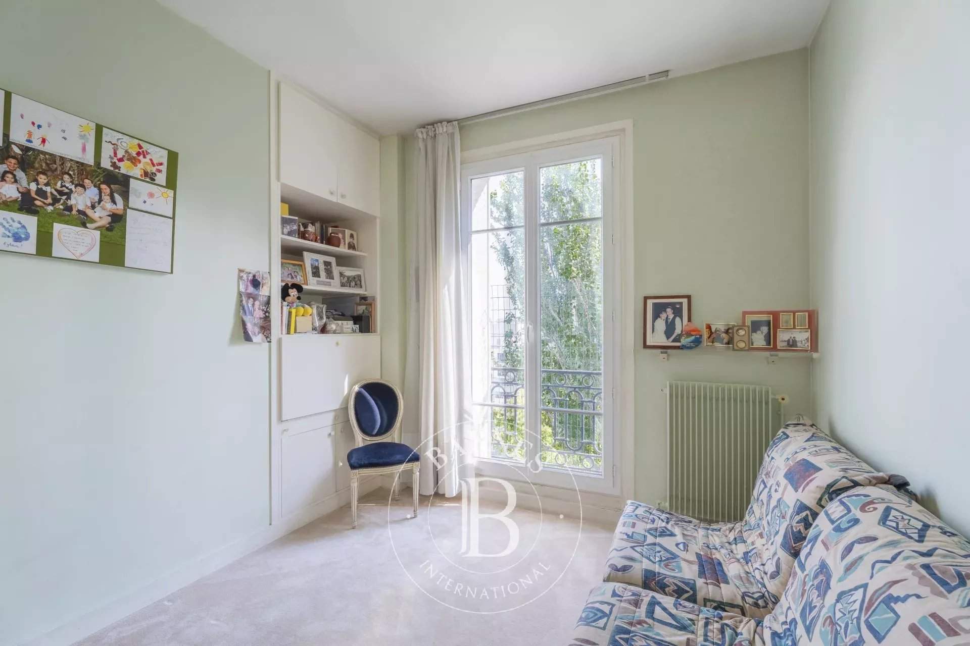 Paris  - Apartment 4 Bedrooms - picture 11