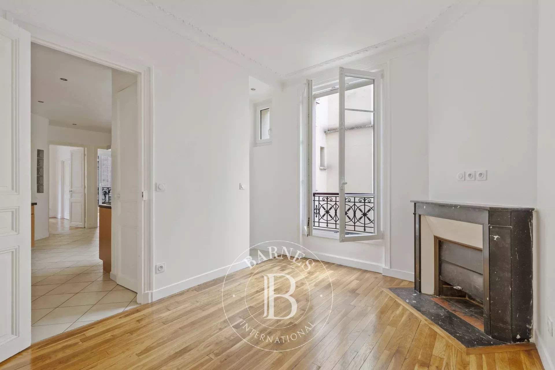 Paris  - Appartement 3 Pièces 2 Chambres - picture 10