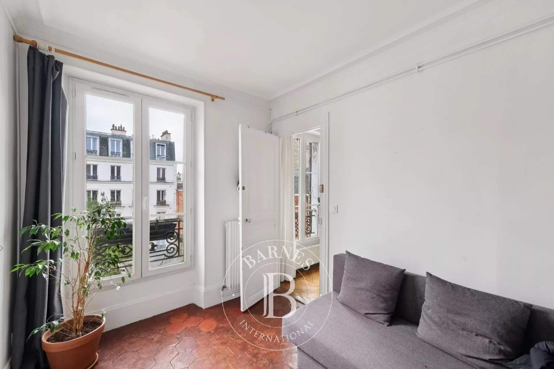 Paris  - Apartment 2 Bedrooms - picture 9