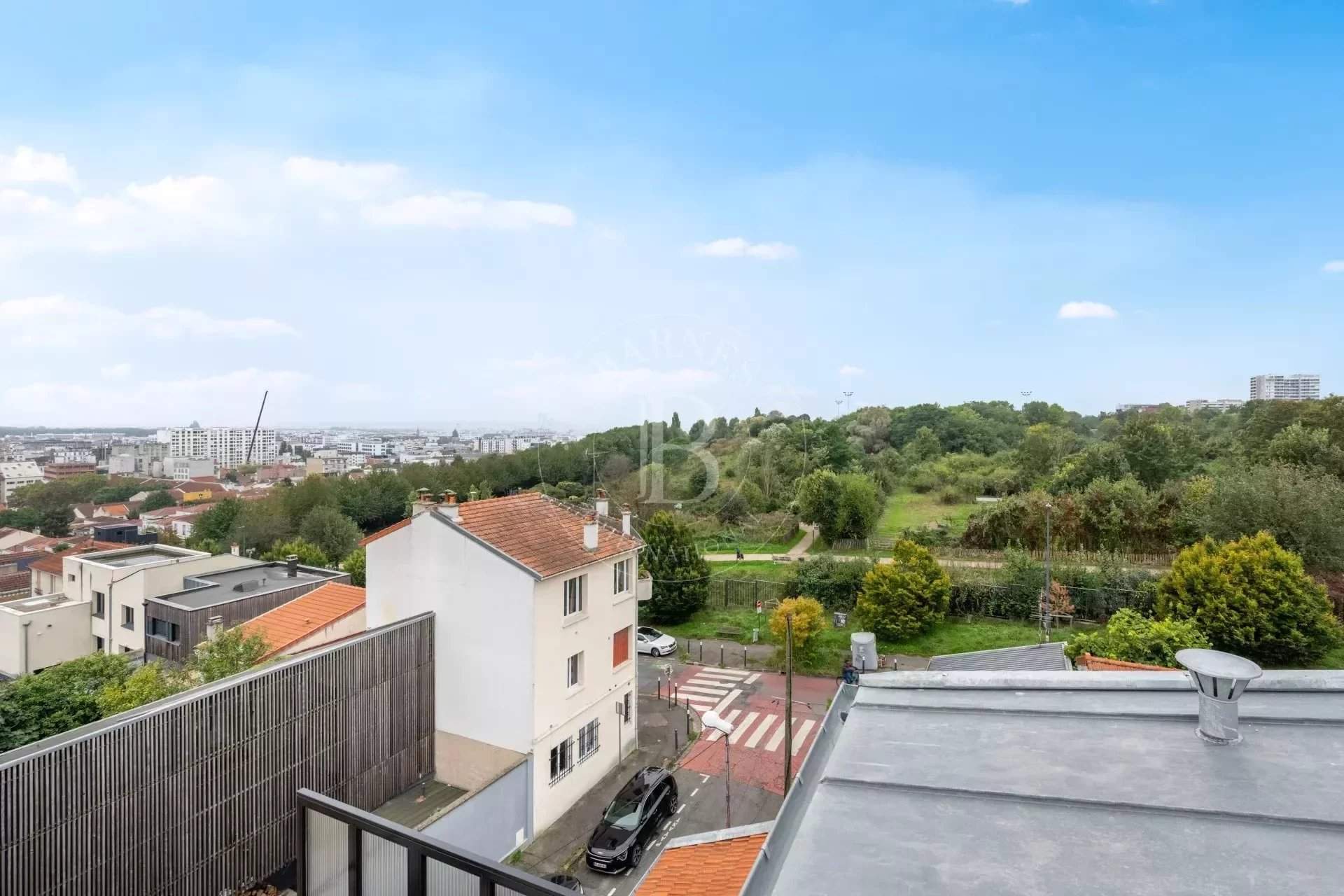 Montreuil  - Duplex 4 Pi&egrave;ces 3 Chambres - picture 3