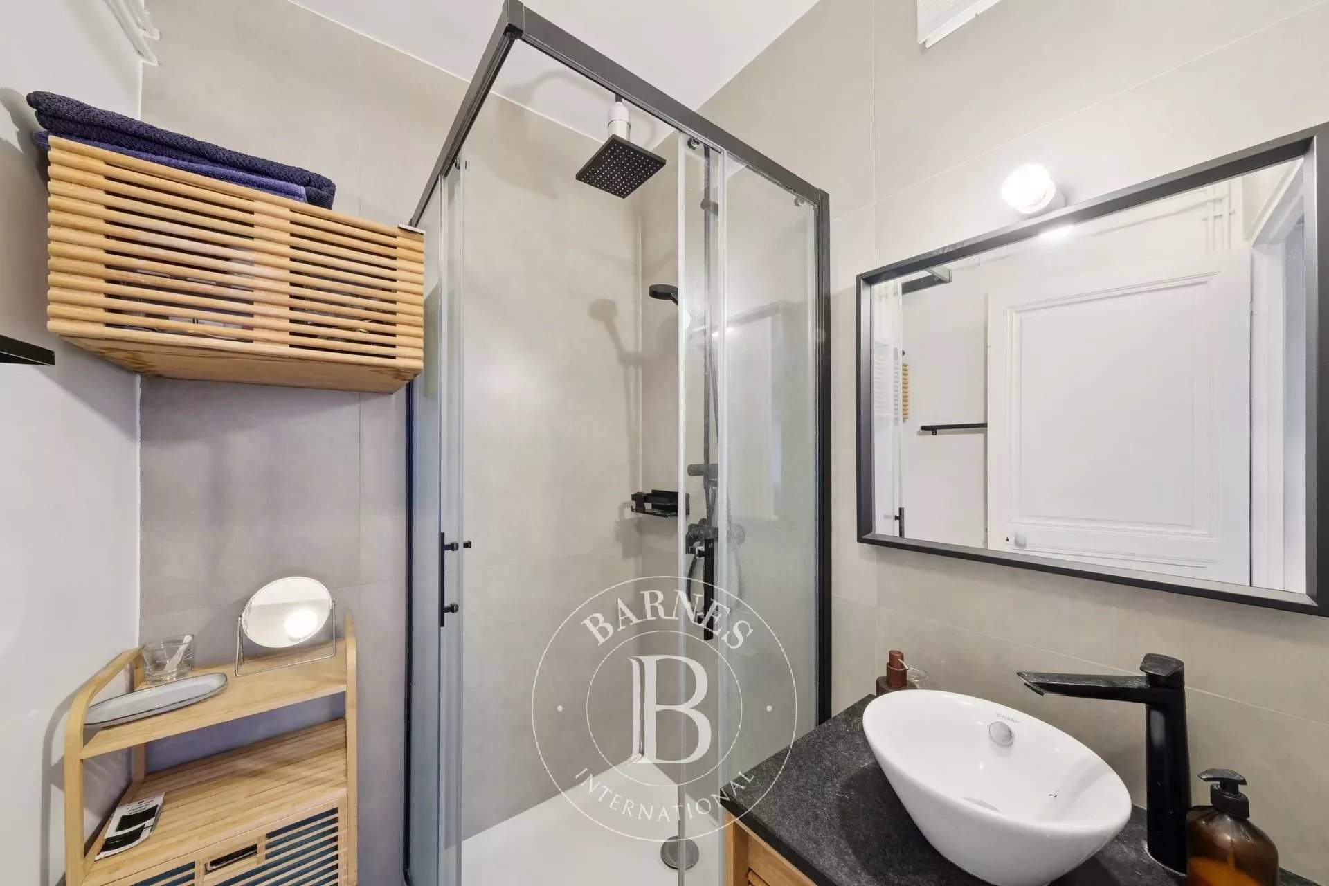 Paris  - Apartment 2 Bedrooms - picture 6