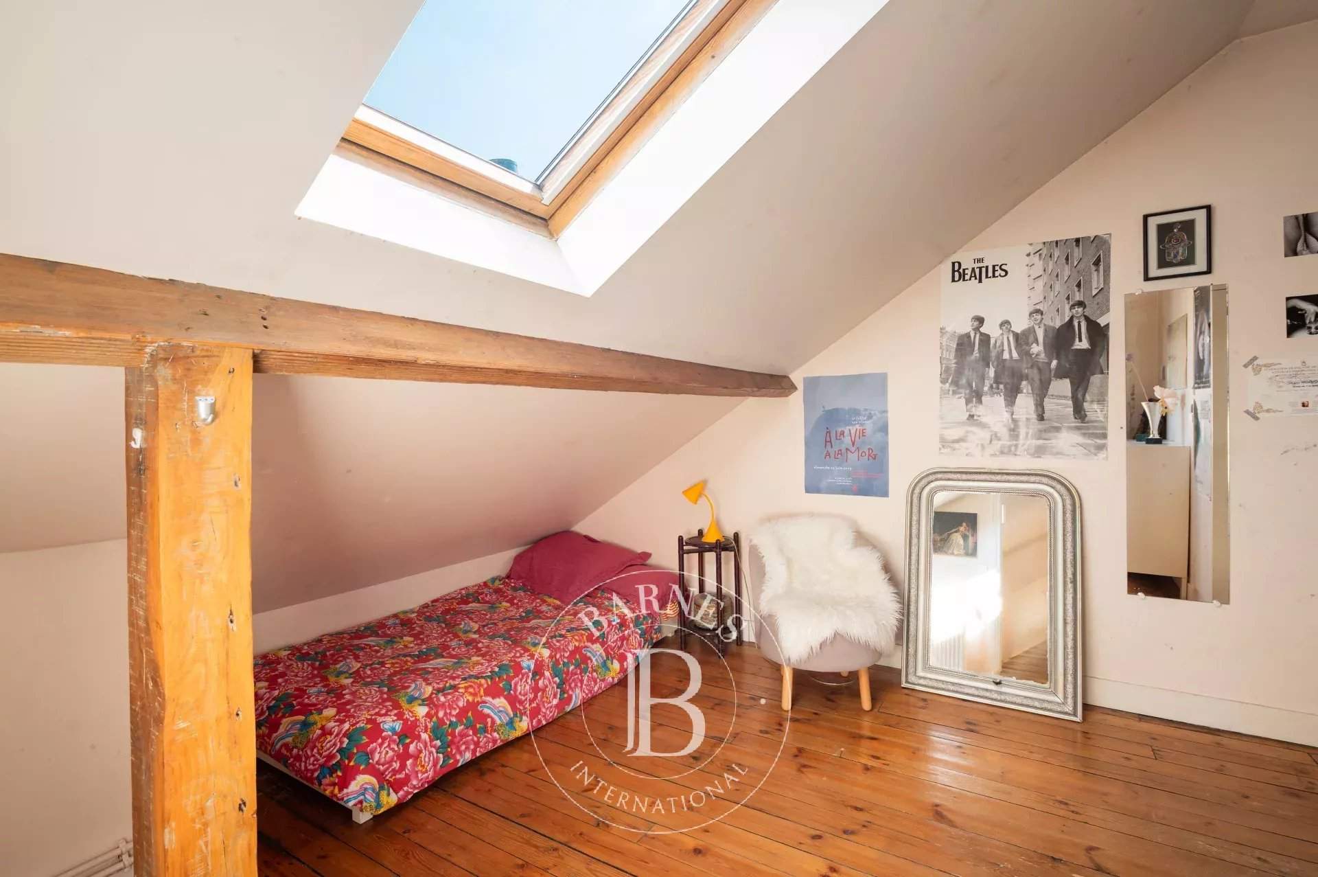 Paris  - House 4 Bedrooms - picture 13