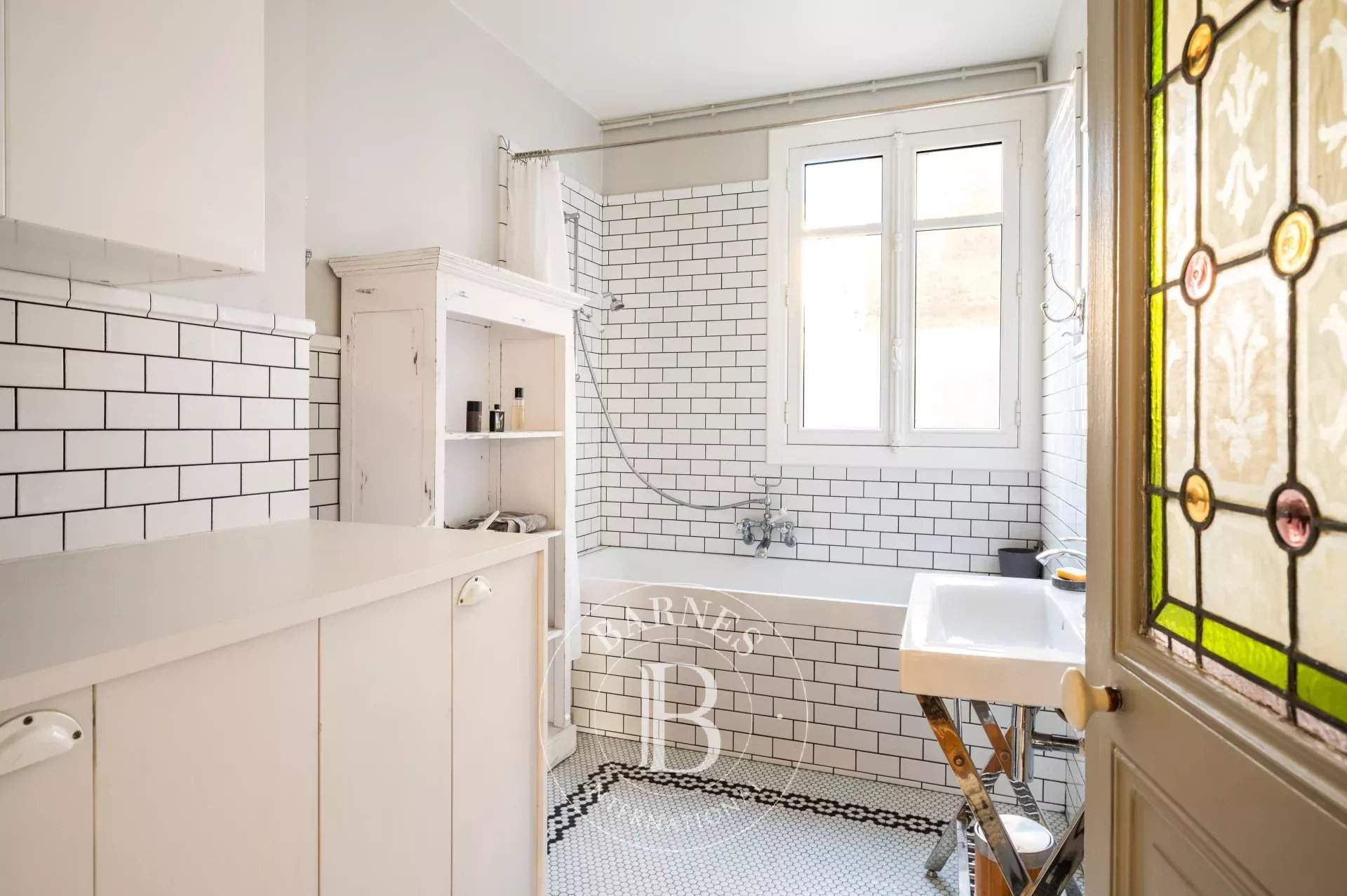 Paris  - Apartment 3 Bedrooms - picture 10