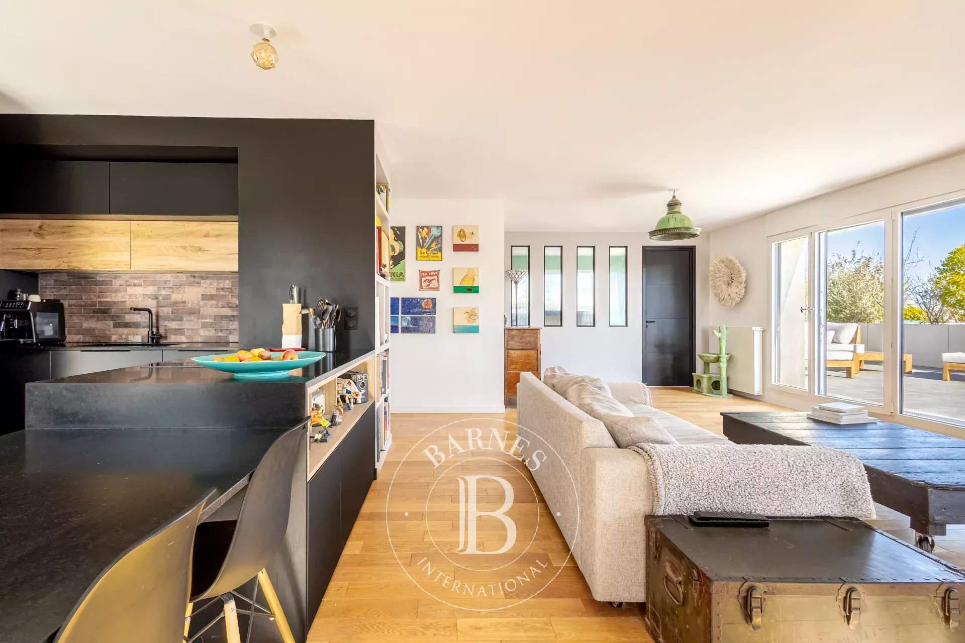 Saint-Ouen-sur-Seine  - Appartement 6 Pi&egrave;ces 4 Chambres - picture 9