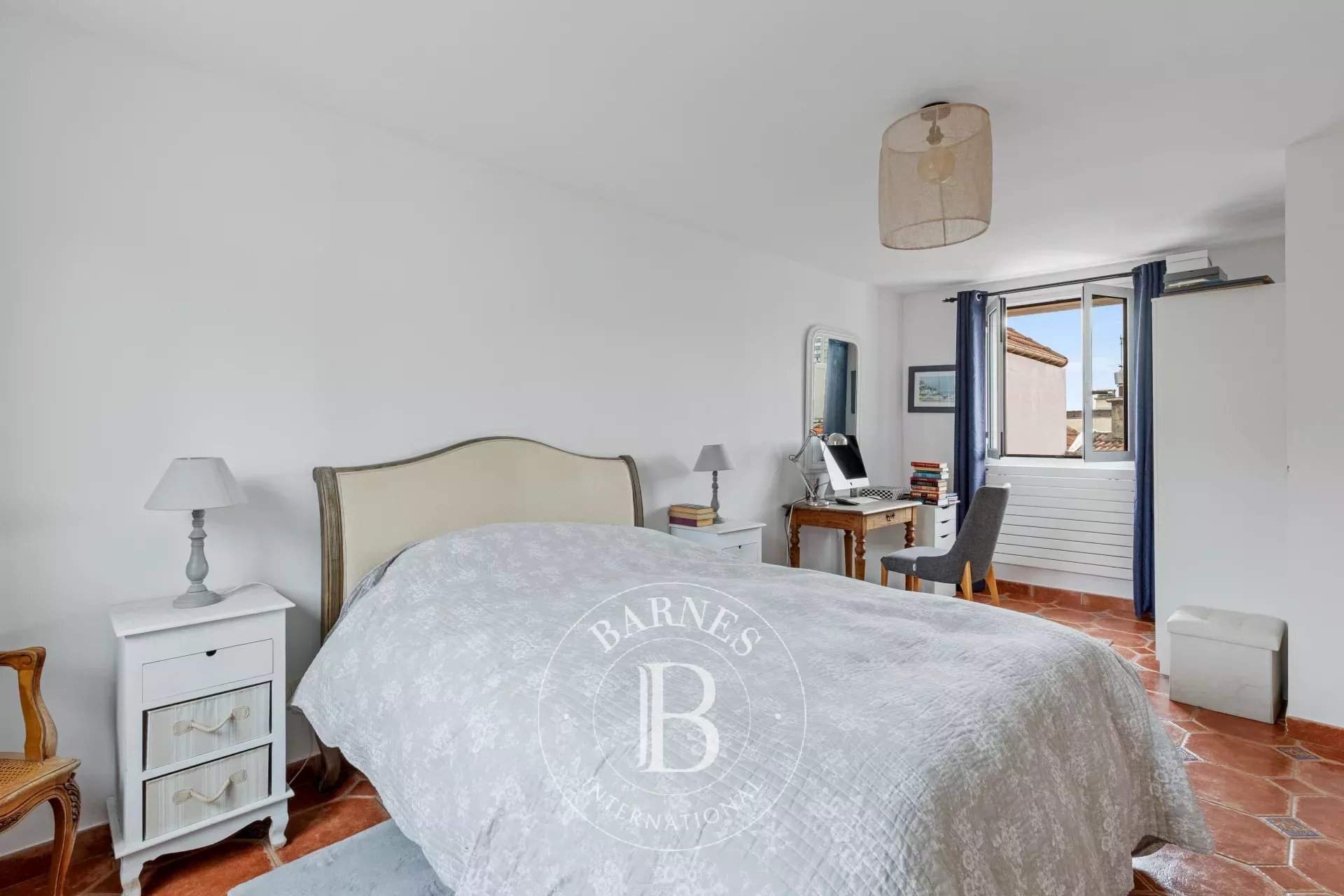 Bagnolet  - Maison 8 Pièces 4 Chambres - picture 17